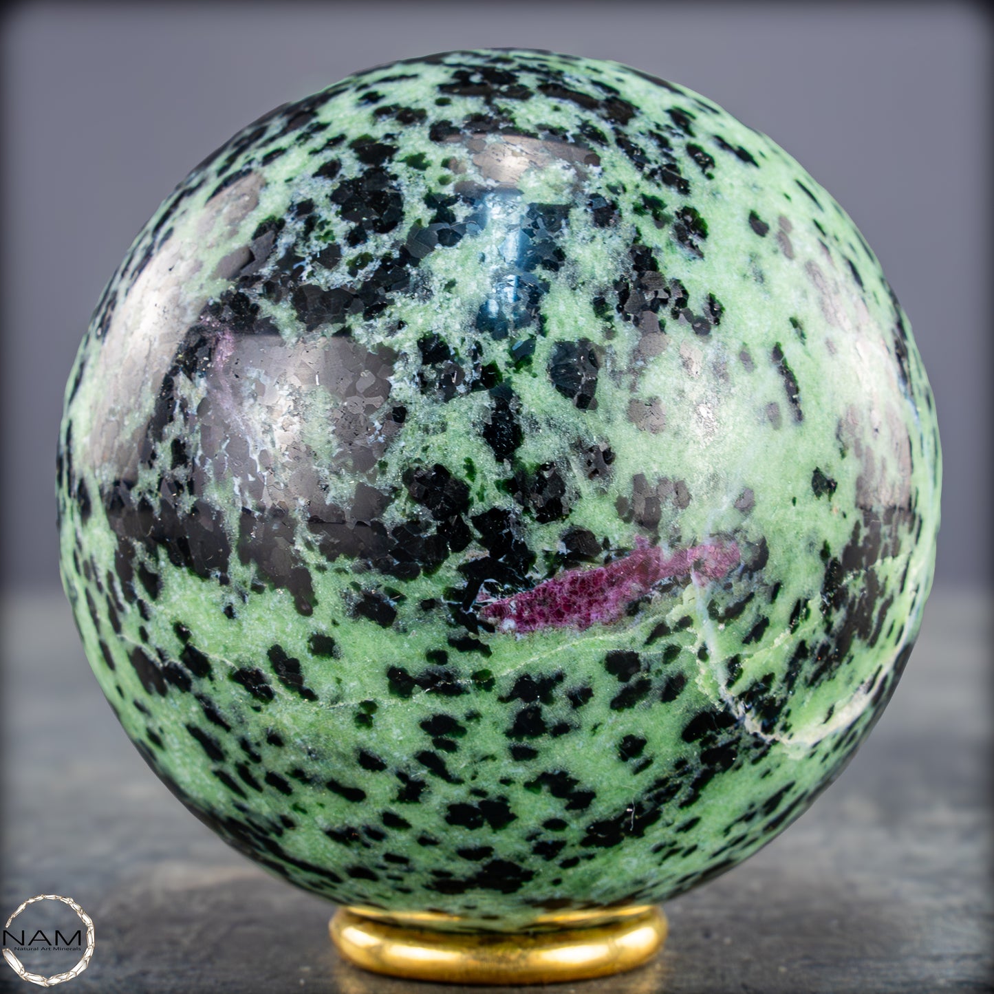 Natürliche Zoisit mit Rubin Kugel - 594,67g - 70,7mm