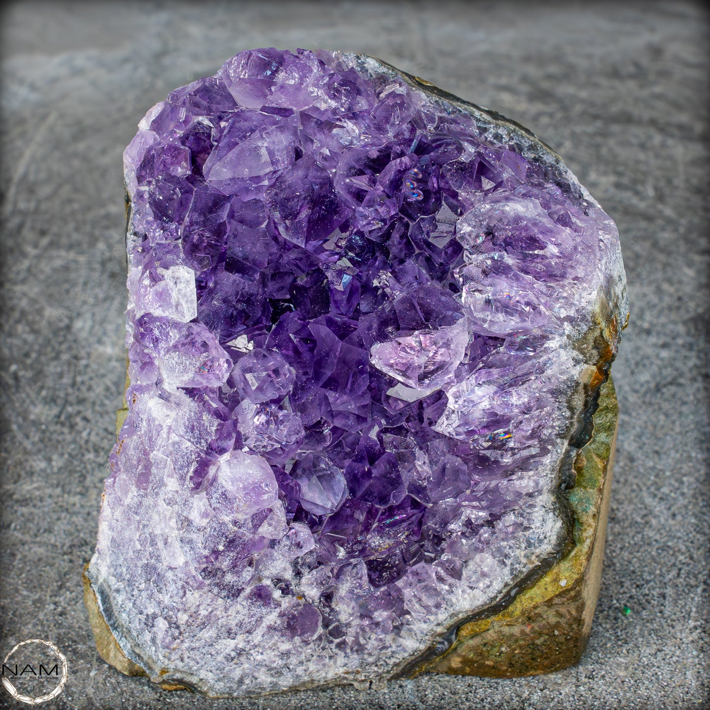 Natürliche Amethyst-Kristall Druse - 773,69g