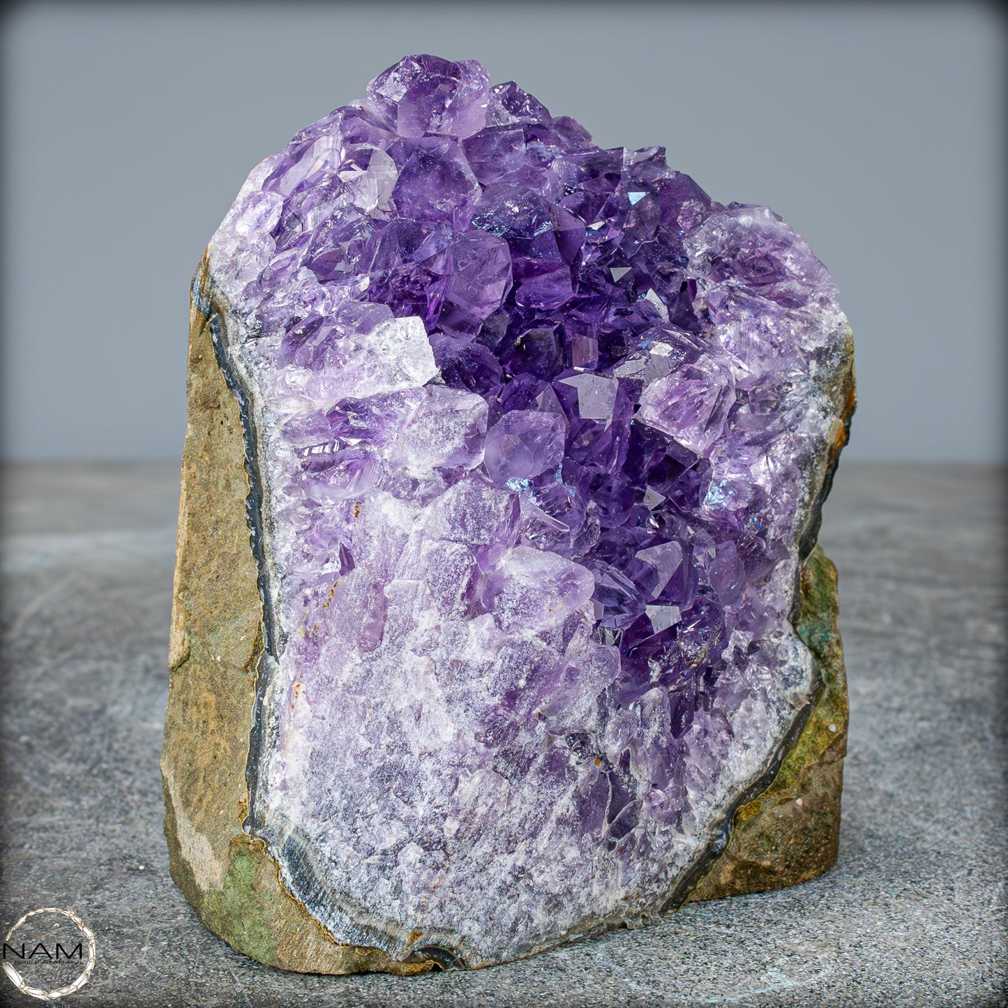 Natürliche Amethyst-Kristall Druse - 773,69g