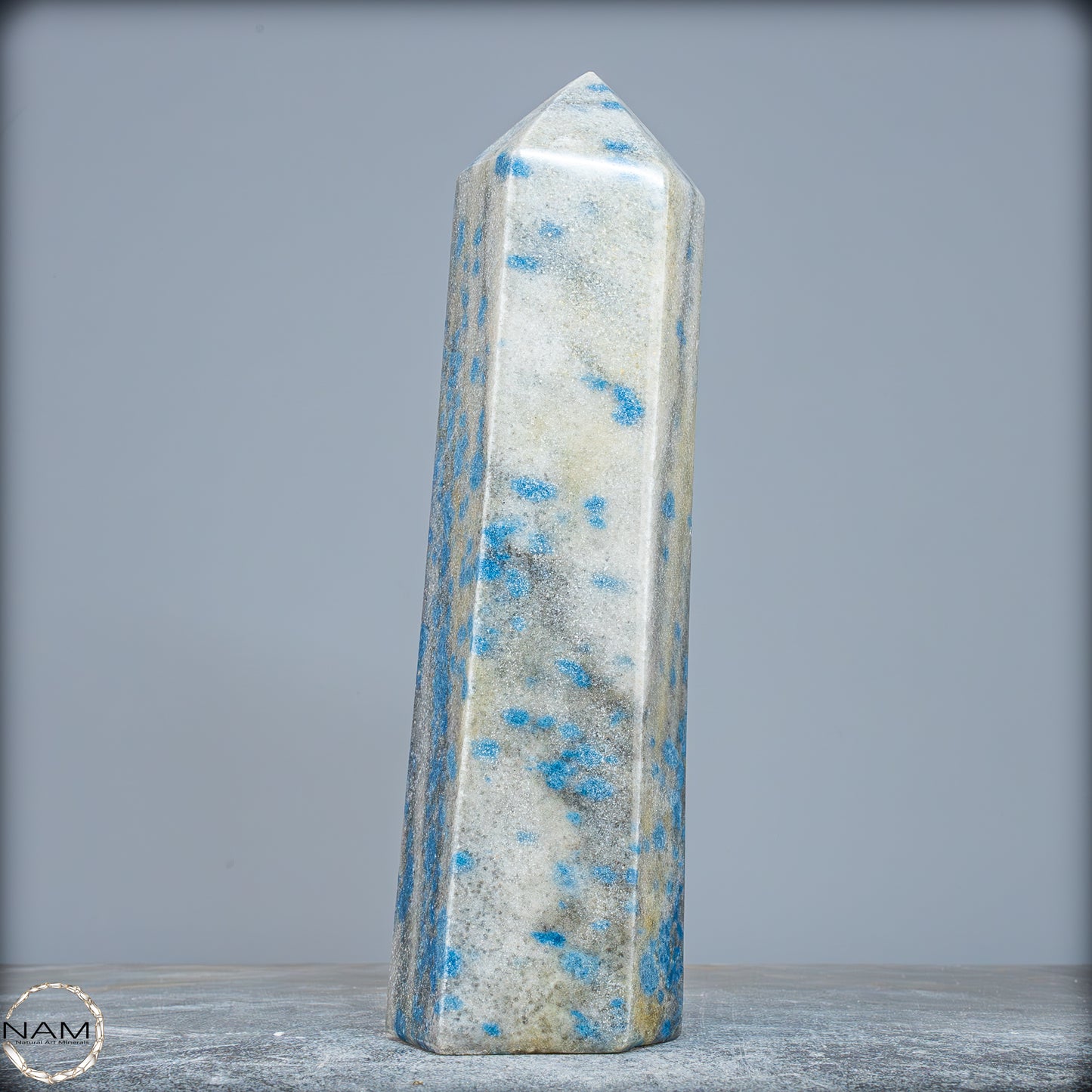 Natürlicher K2 Obelisk aus Madagaskar - 1184,75g