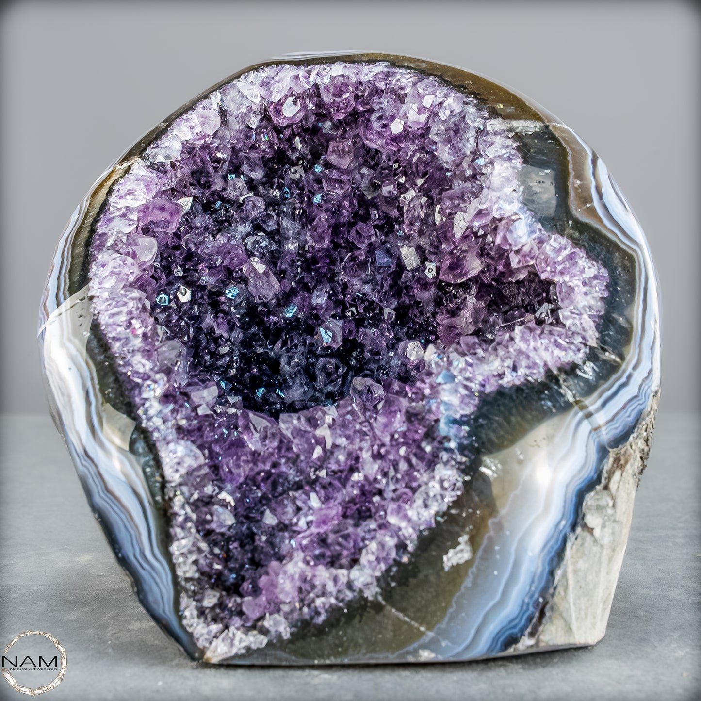 Natürliche Amethyst-Kristall Druse - 753,75g