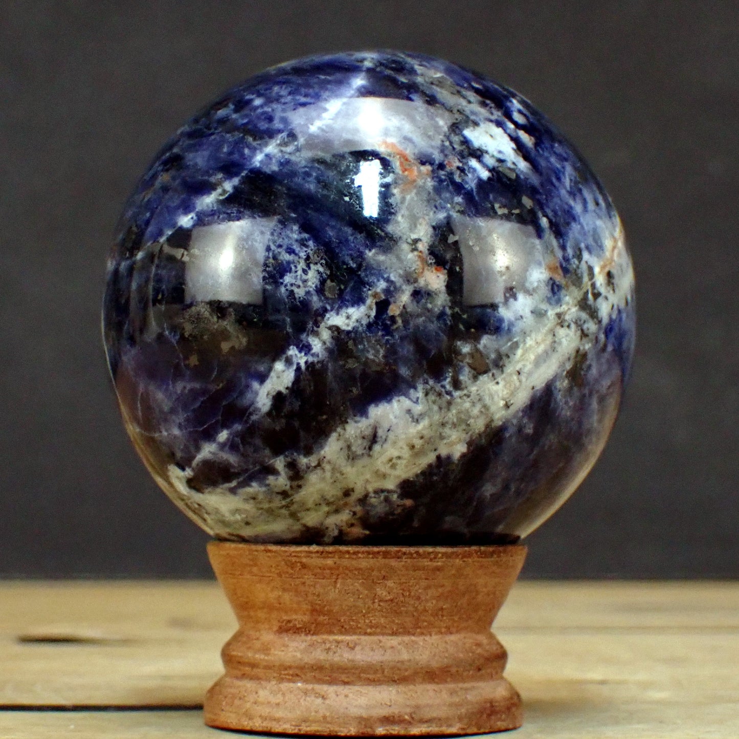 Sodalith Kugel – 485,51g – 71mm