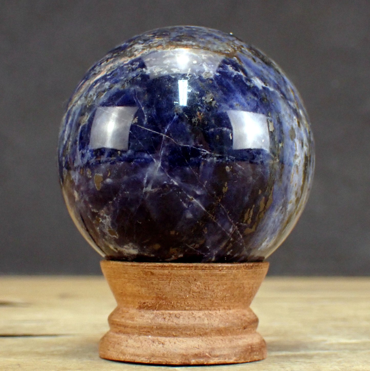 Sodalith Kugel – 373,51g – 65mm