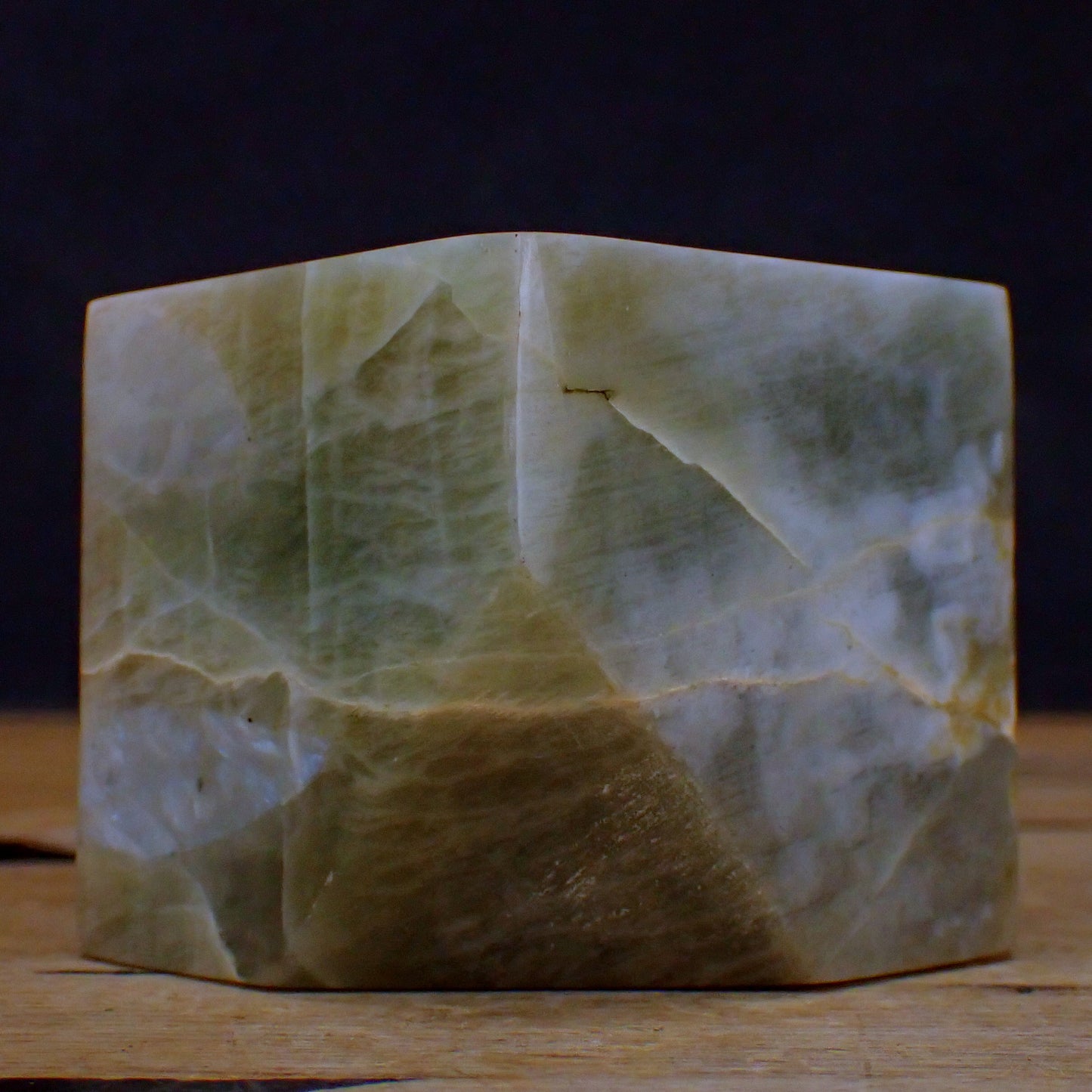 Garnierit (Grüner Mondstein) Würfel - 415,52g - 55 x 55 x 55mm