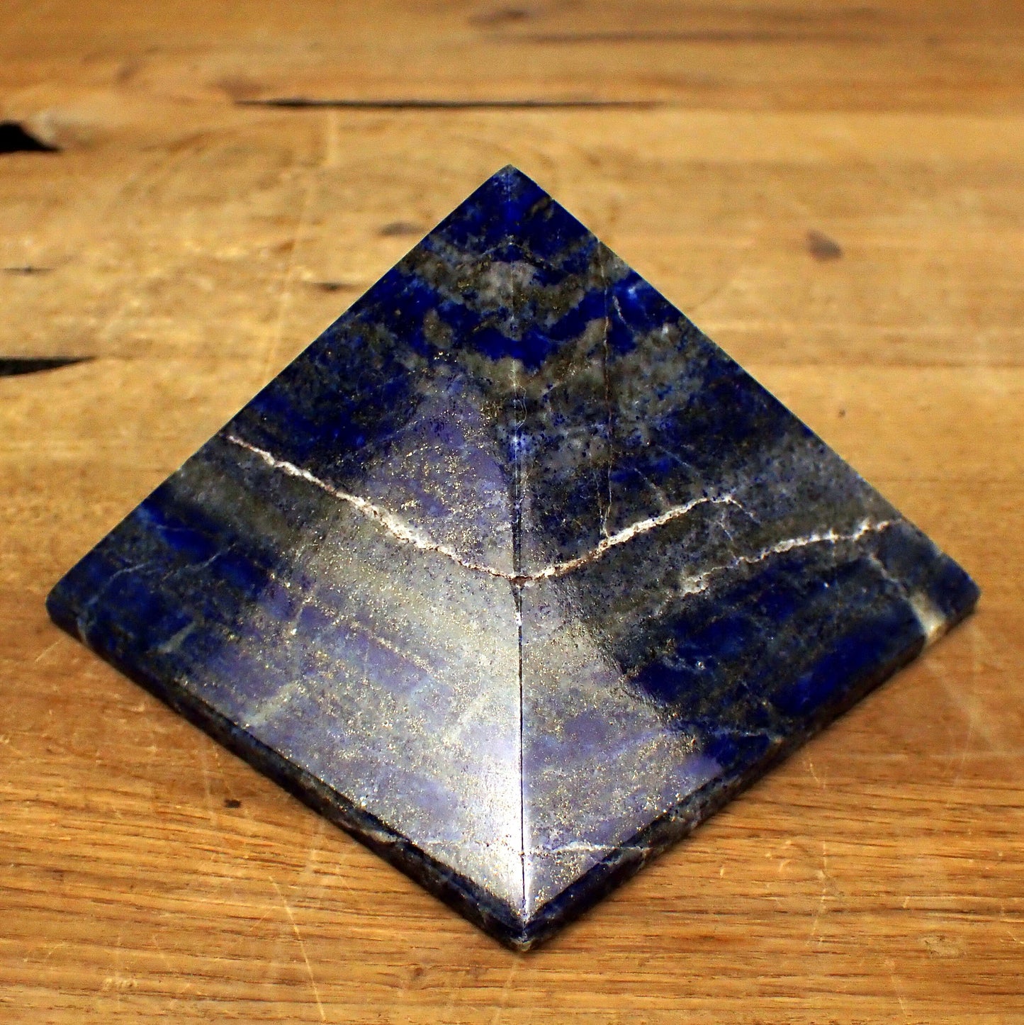 Lapislazuli Pyramide - 907,71g - 104x104x77mm