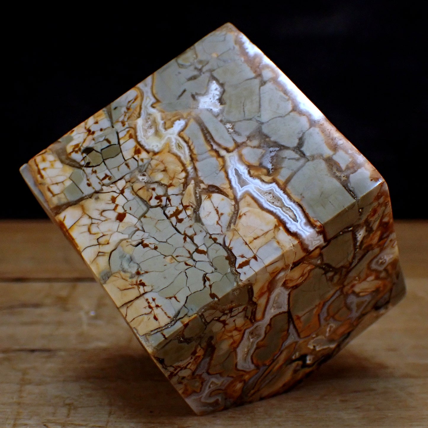 Brekzien-Jaspis Würfel - 684,44 g - 65 x 65 x 65mm