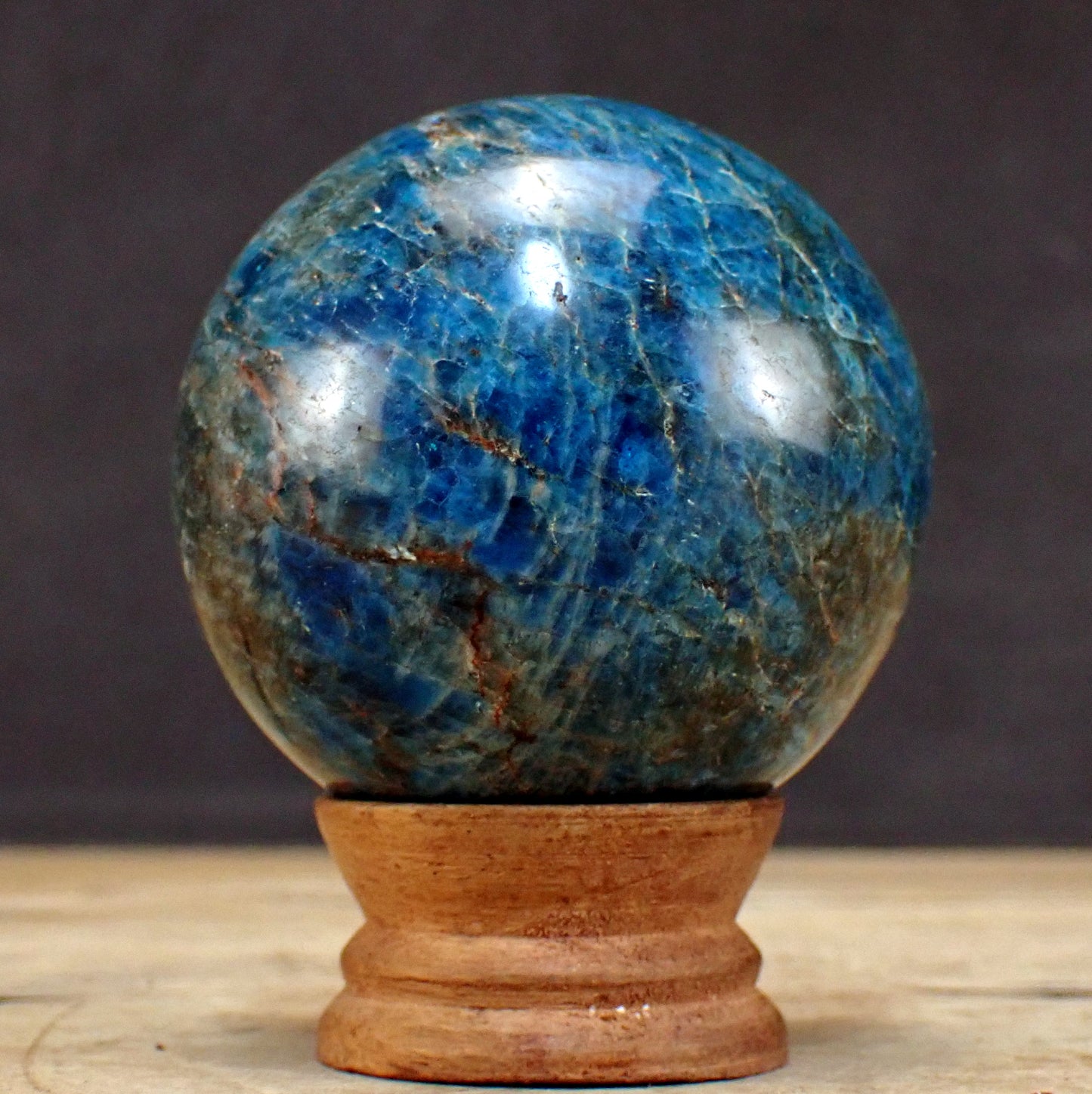 Blaue Apatit Kugel - 577,18g - 70mm