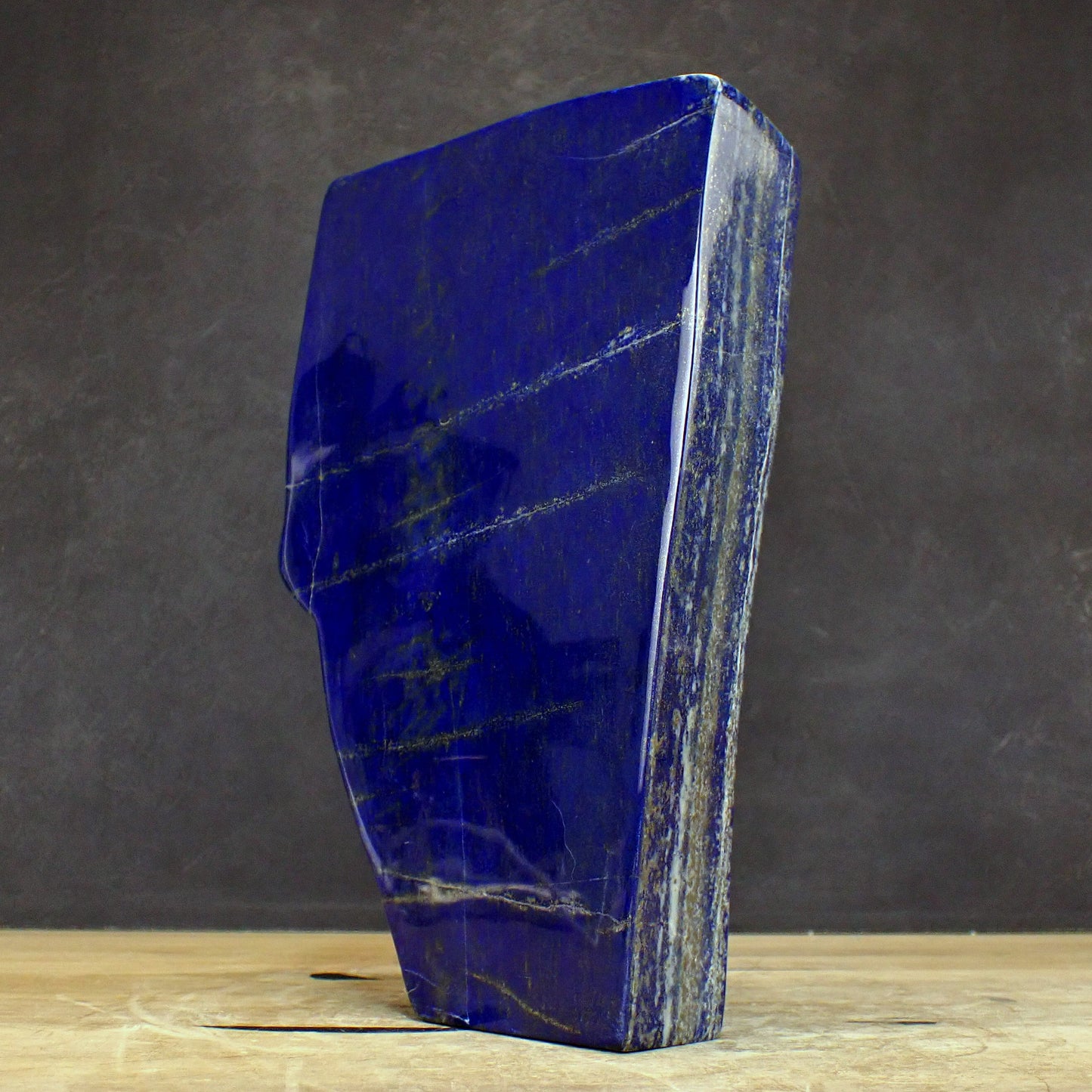 Königsblaue Lapislazuli-Freiform - 4366,65g - 253x181x41mm