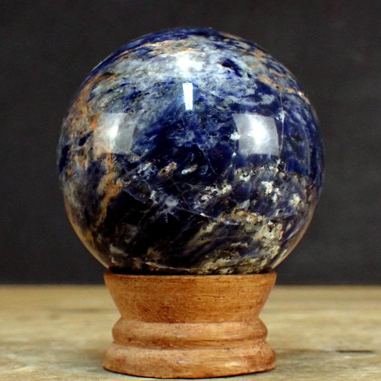 Sodalith Kugel – 373,51g – 65mm