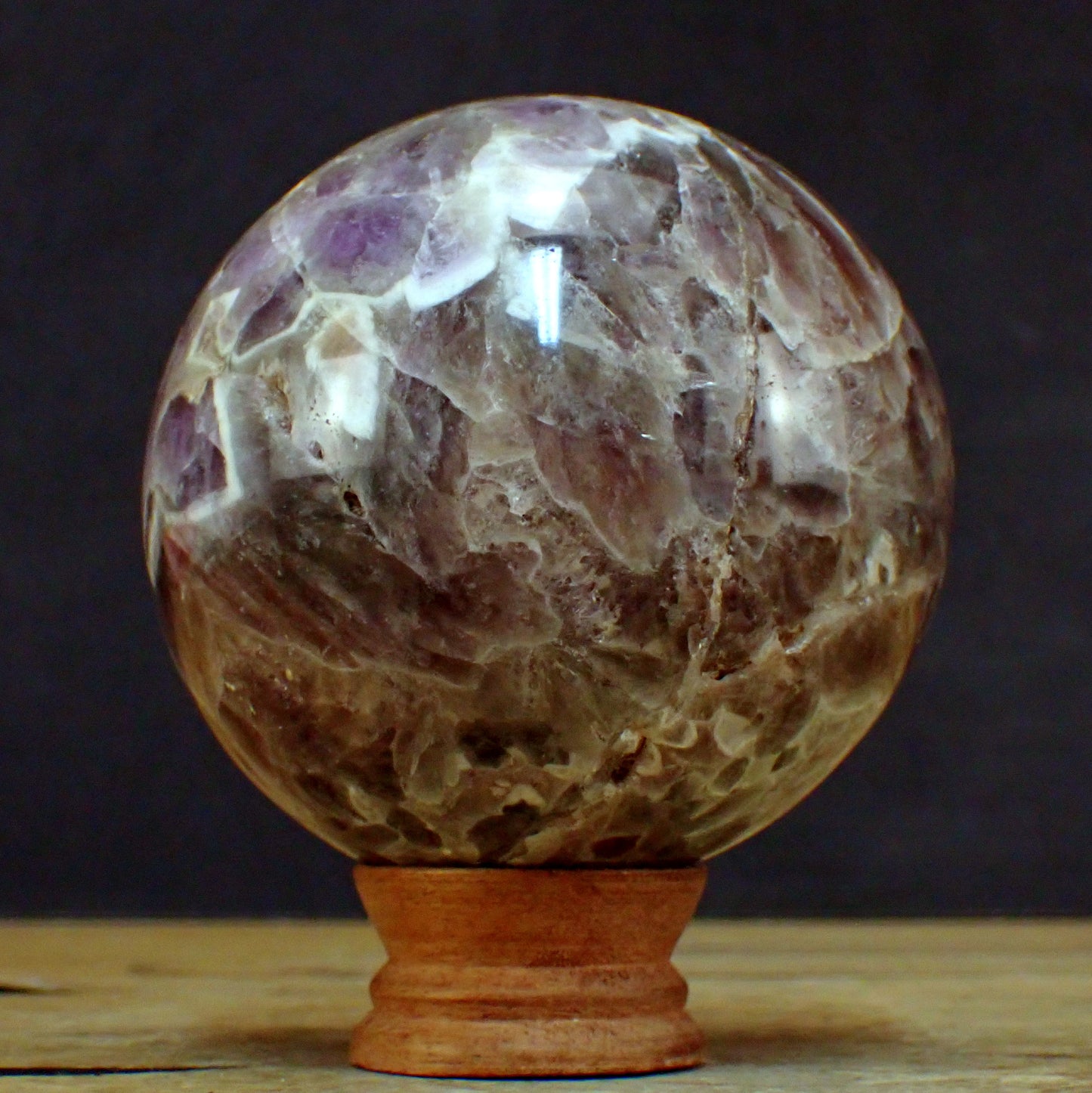 Amethyst Kugel – 1369,91g – 100mm