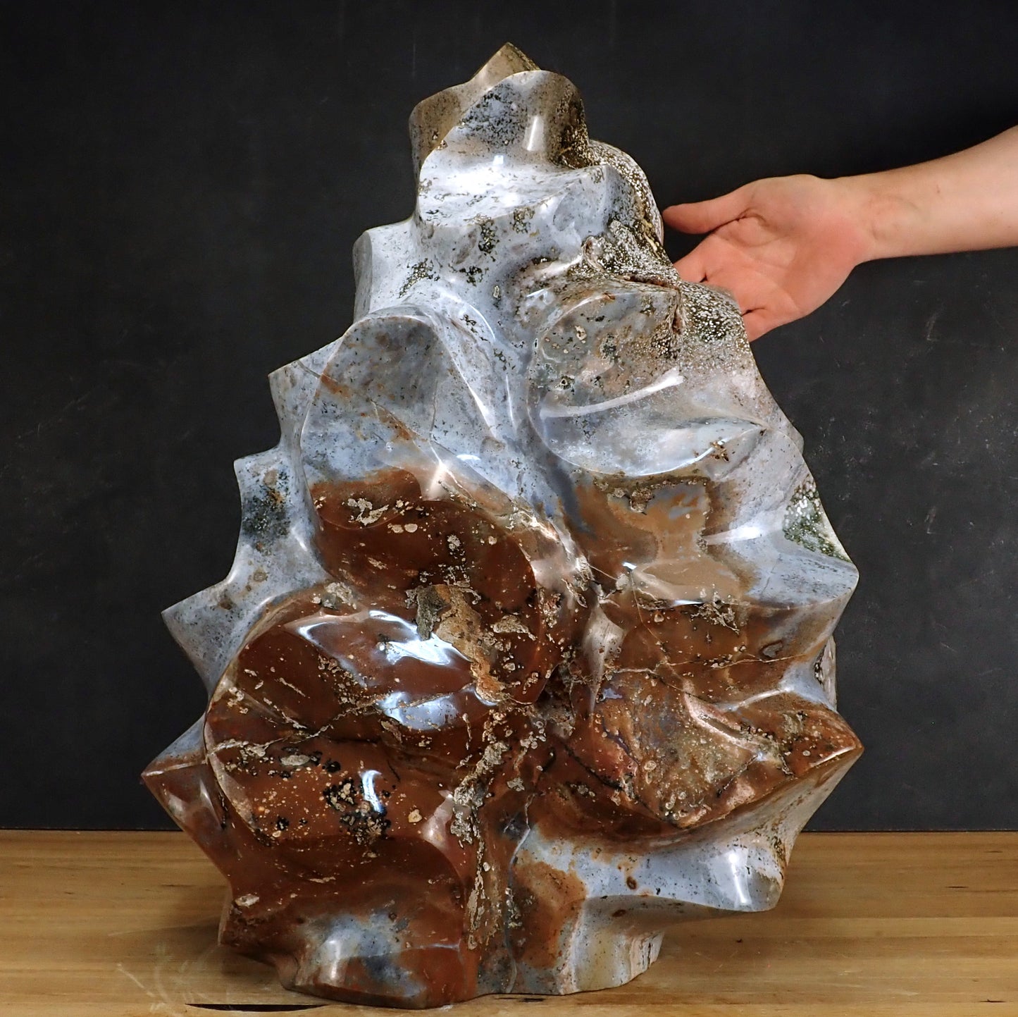 Sehr Große Jaspis Flamme - 54621,74g - 580 x 460 x 210mm