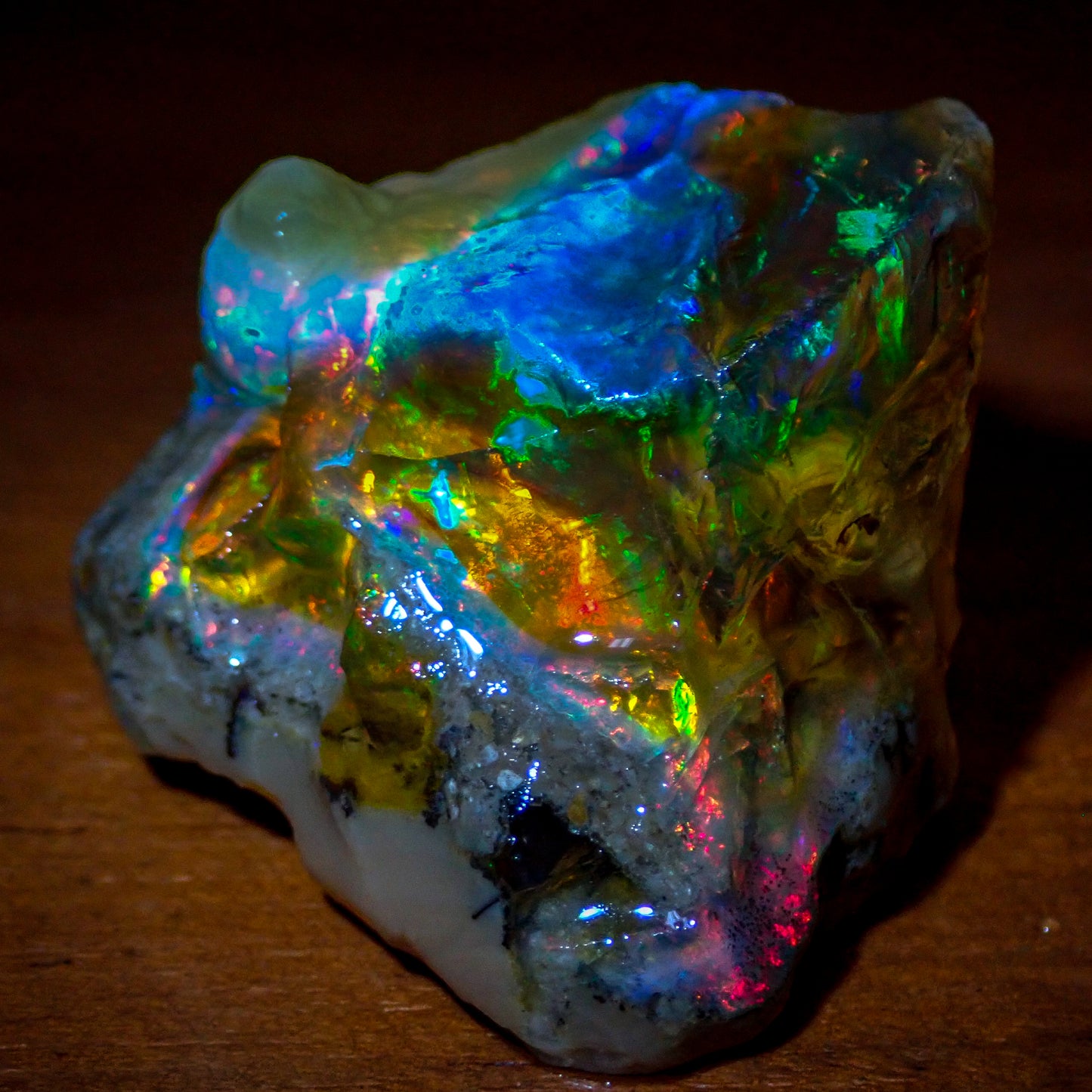 Seltener Natürlicher Klarer Kristall-Opal, Äthiopien - 113.9 ct - 22,78g