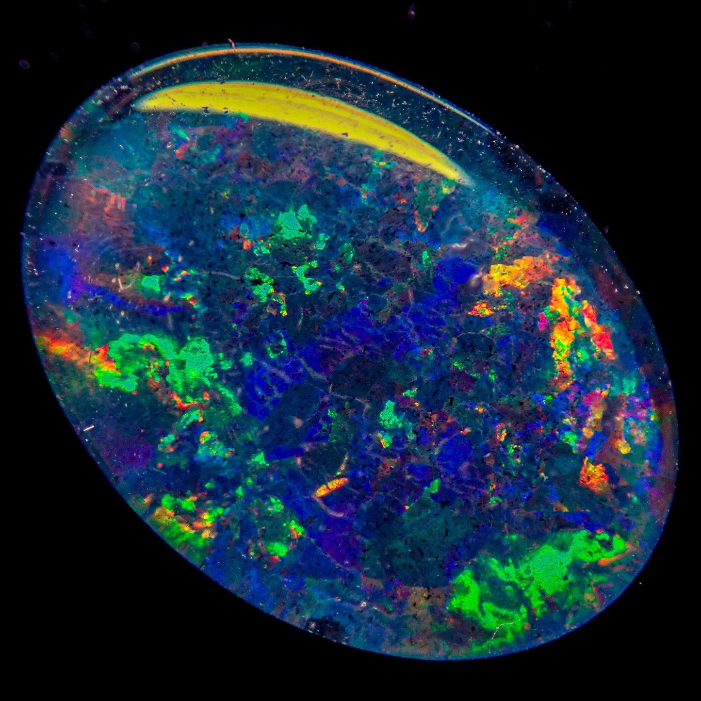 AAA + Black Opal Triplet, Australien, 3.605ct