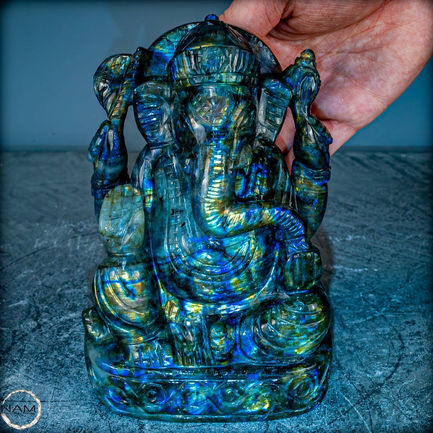Natürliche Labradorit Kristall Buddha Skulptur - 1696,87g
