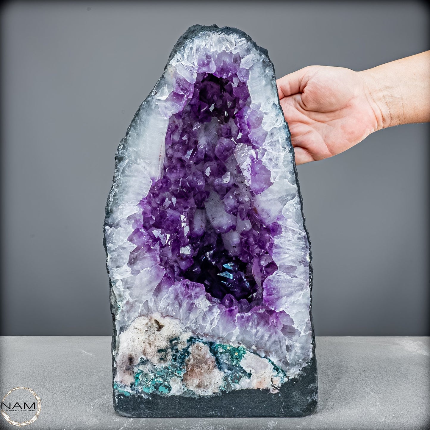 Amethyst-Druse mit Calcit aus Uruguay – 13184,13g