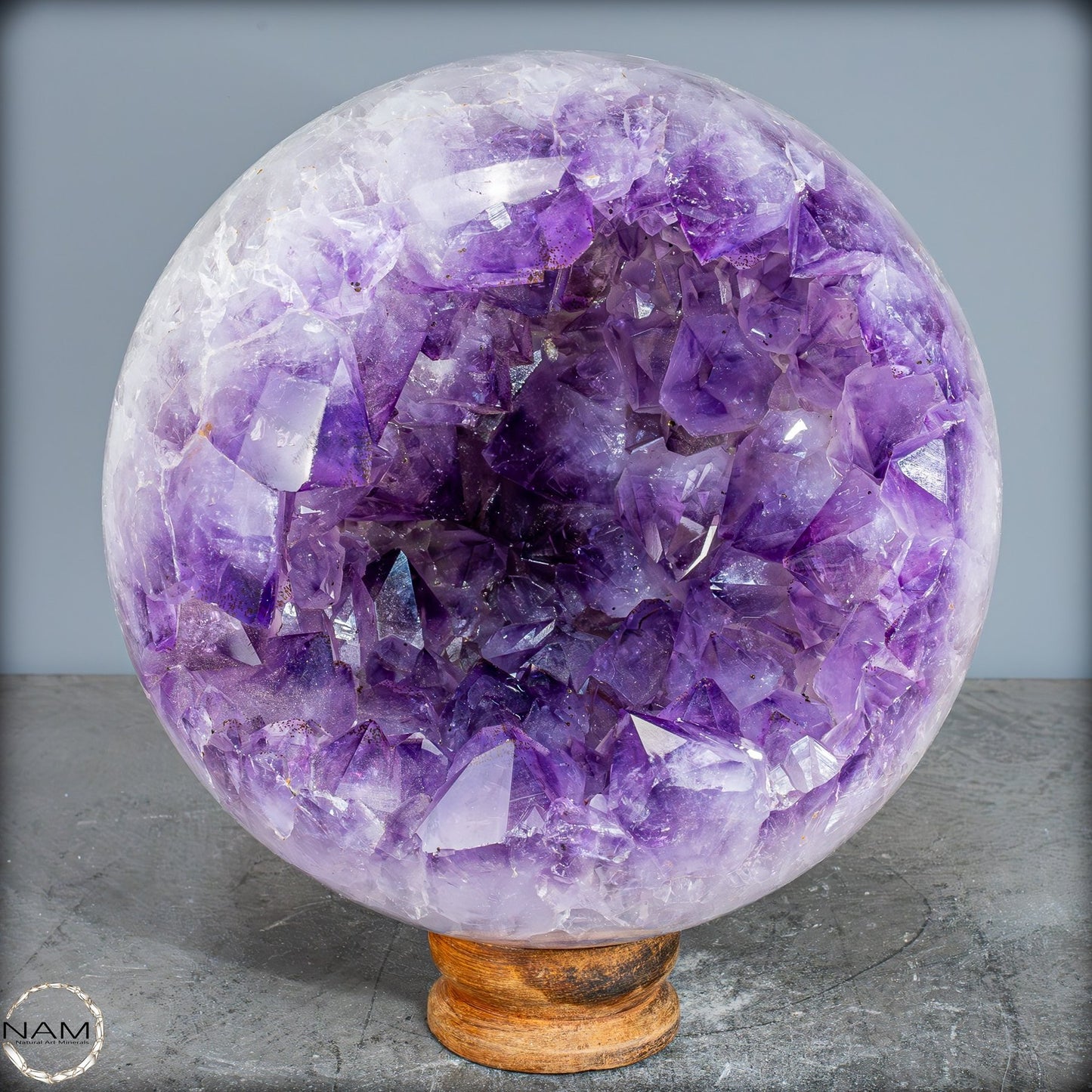 Natürliche Amethyst Kugel aus Uruguay von höster Qualität – 16484,15g