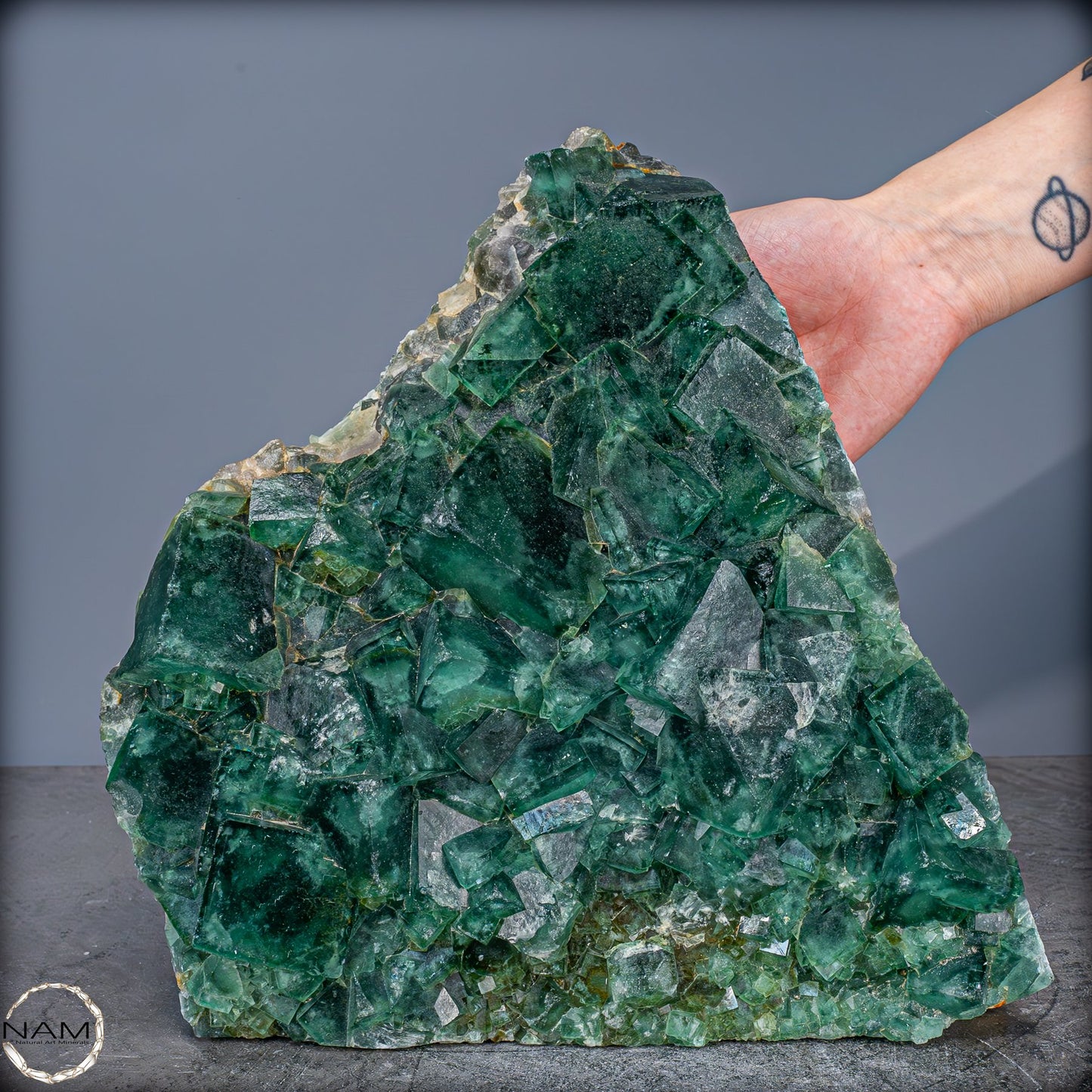 Natürliche Grüner Fluorit Kristalle auf Matrix - 8703,47g