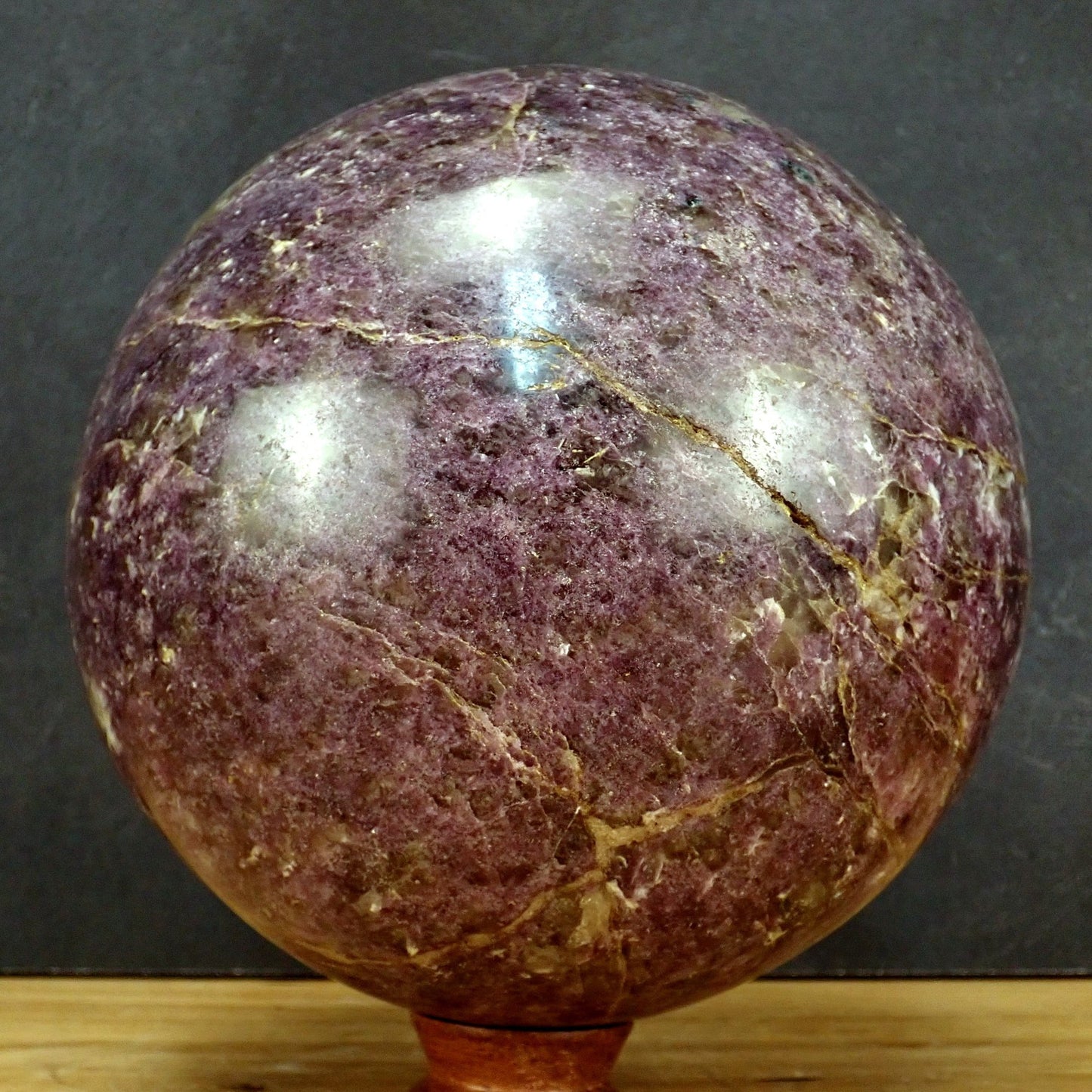 Große Lepidolith Kugel - 10538g - 205mm