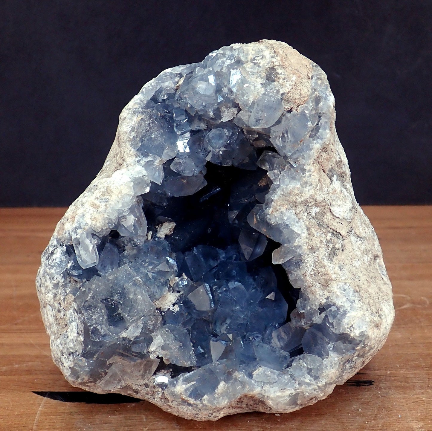 Celestit Druse - 6539.91 g - 192×190×119 mm
