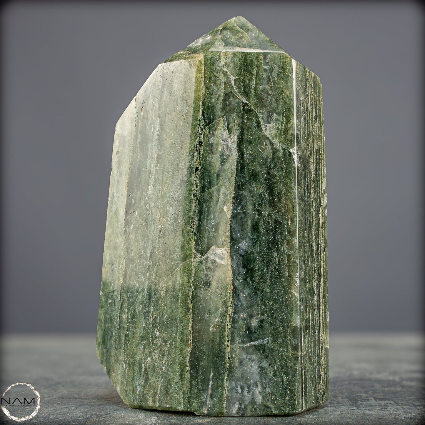 Natürliche Grüne-Quarzkristall Obelisk aus Brasilien - 675,38g