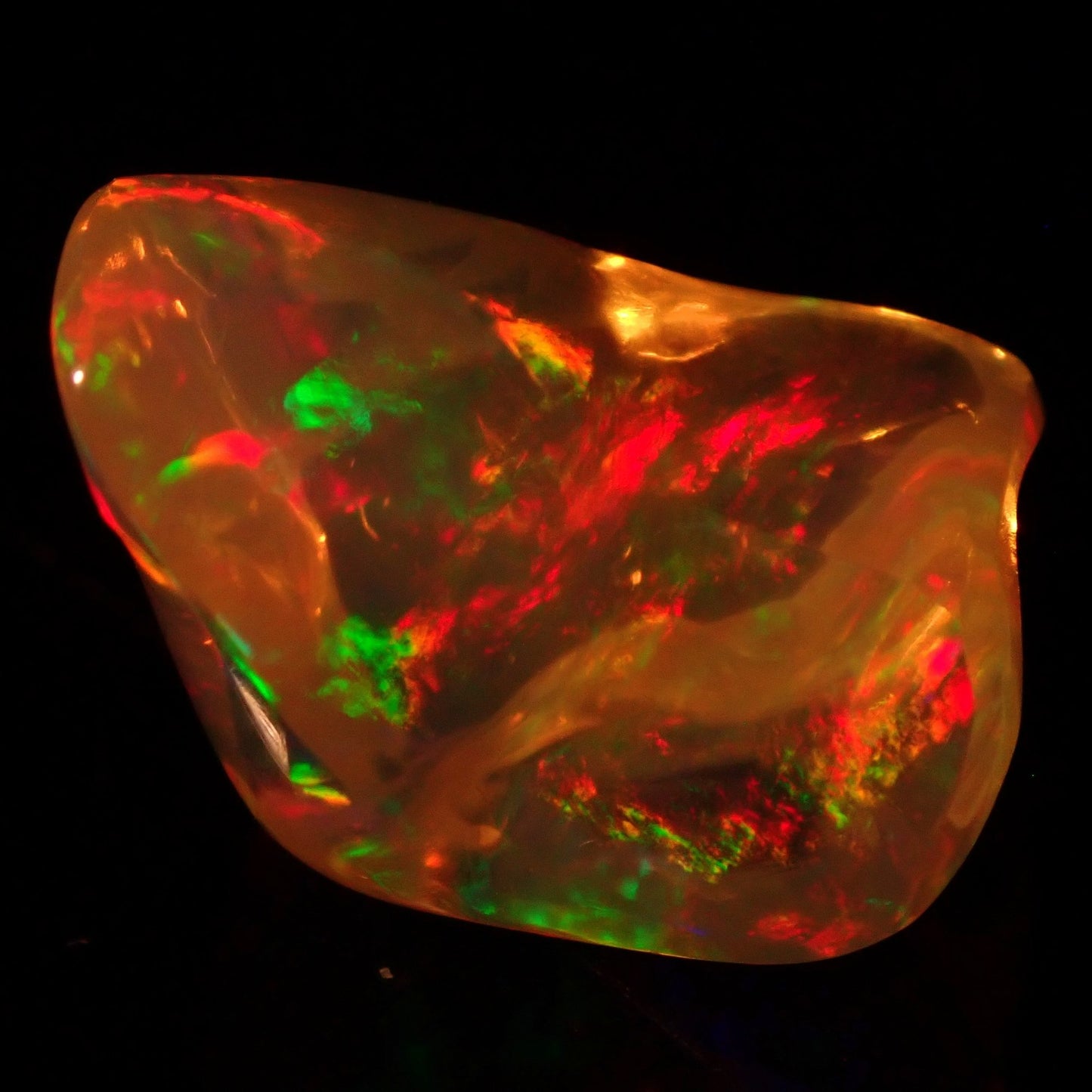 Seltener AAA+ Mexikanischer Kristall-Opal, 7.395 ct