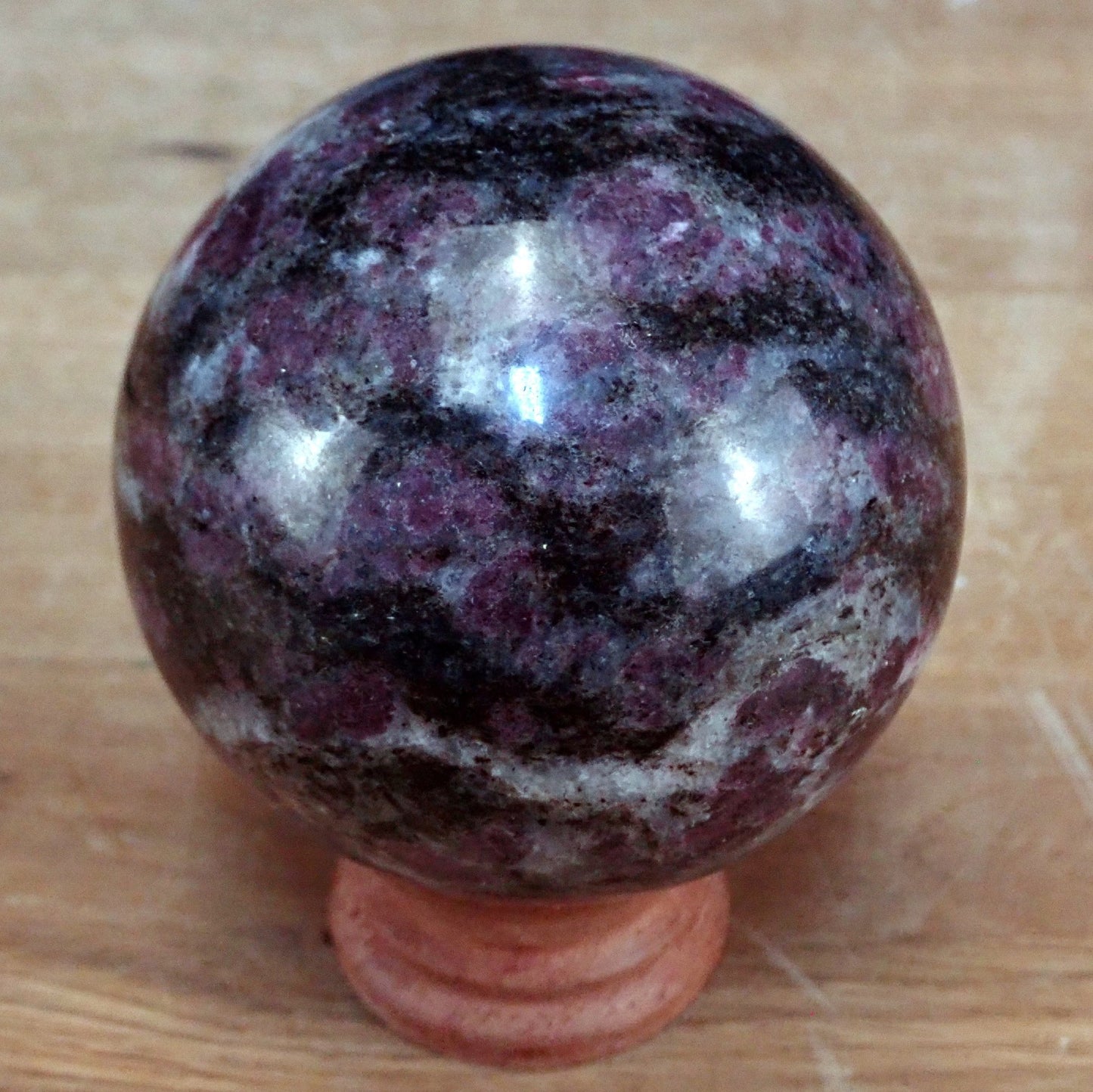 Spinell Kugel aus Burma - 750,64g - 78mm