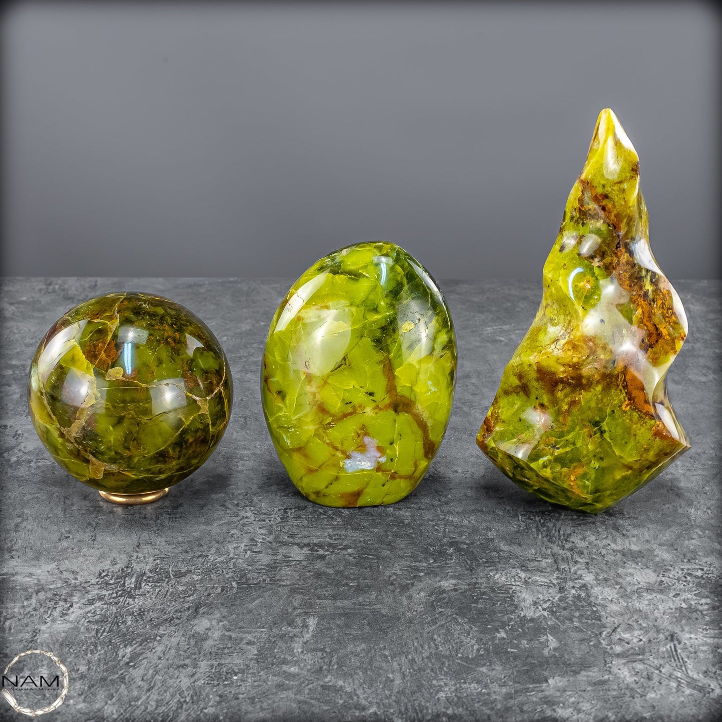 Außergewöhnliches Grünes Opal Set -1624,24g