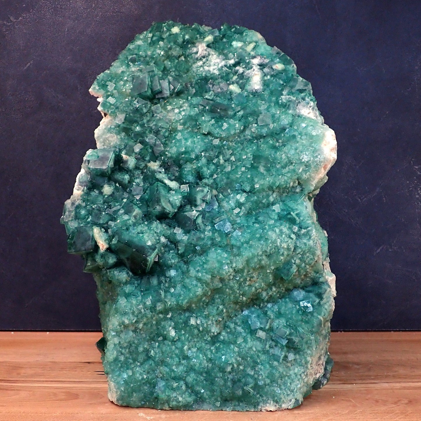 Natürliche blau-grüne Fluorit-Kristallcluster-Skulptur - 24752,60g