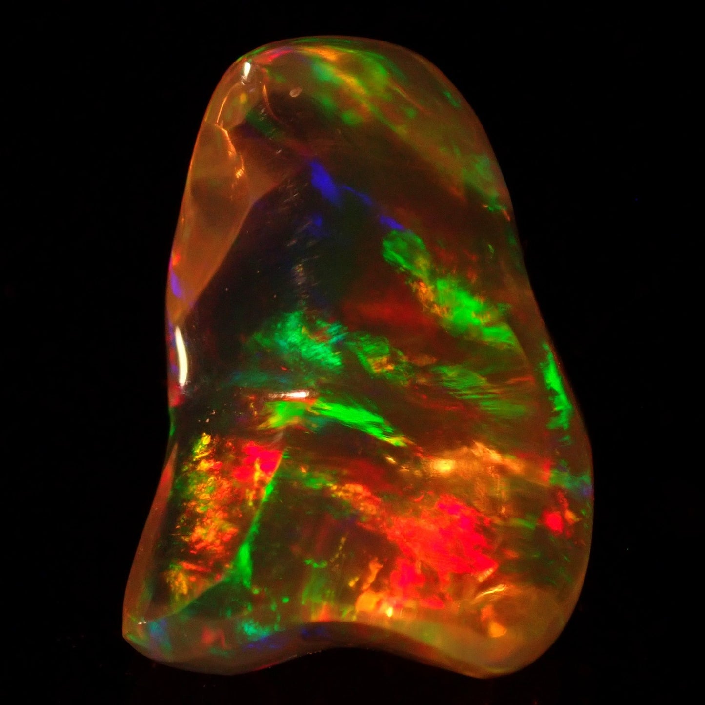 Seltener AAA+ Mexikanischer Kristall-Opal, 7.395 ct
