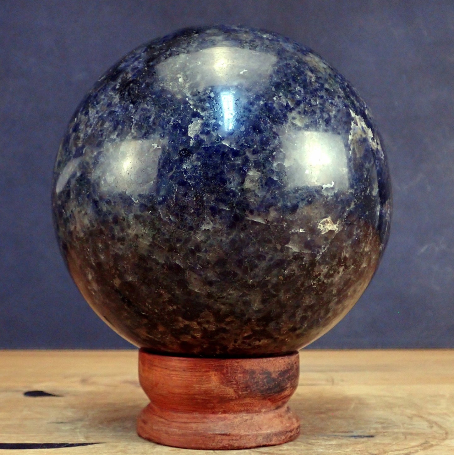 Große Blaue Cordierit Kugel - 5252.94 g - 153 mm