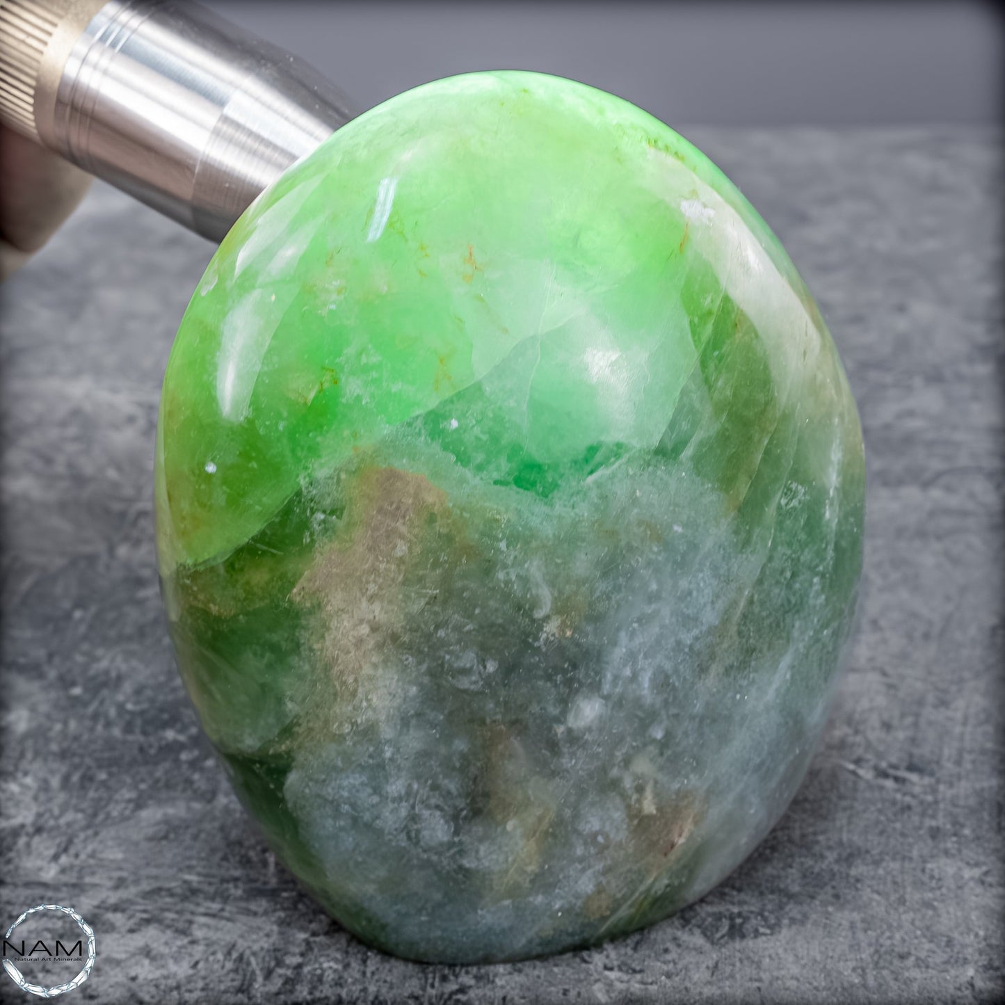 Natürliche Grüne Fluorit-Kristall Freiform - 934,99g
