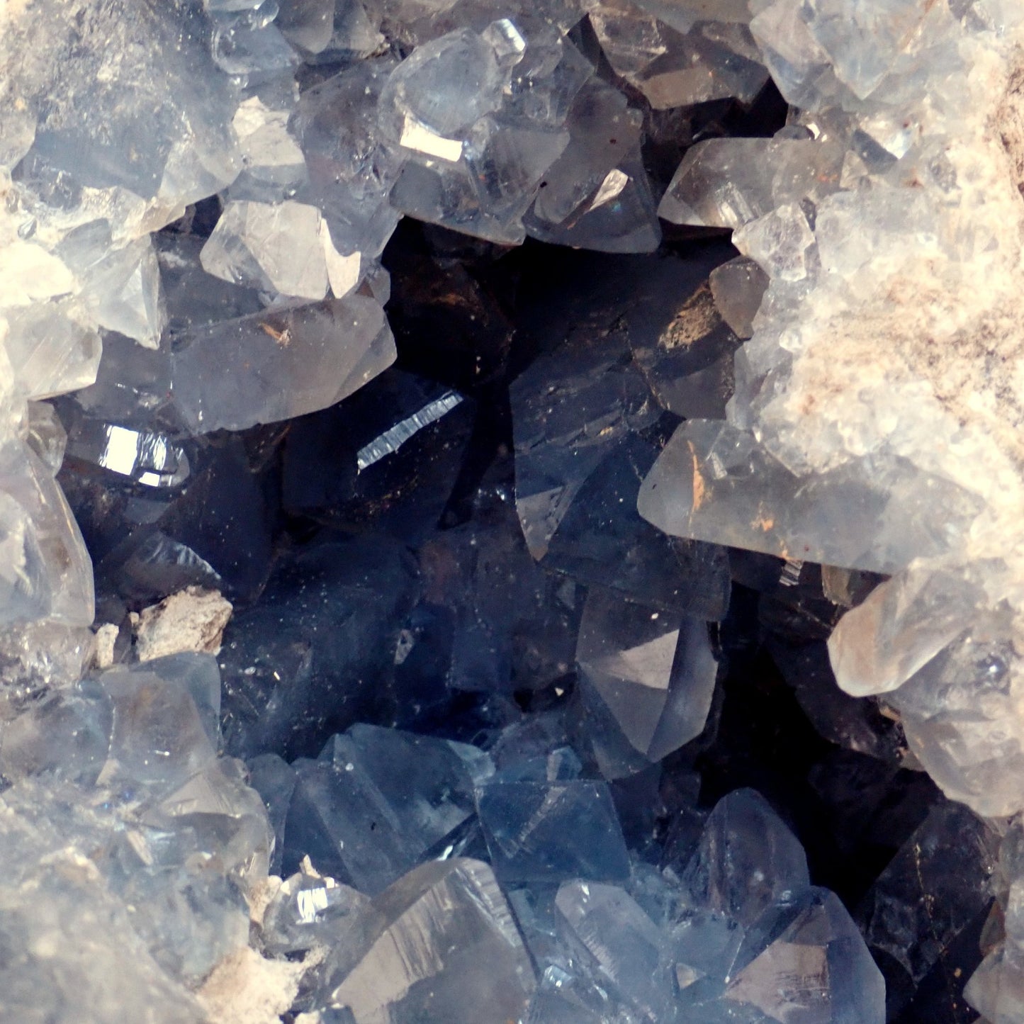 Celestit Druse - 6539.91 g - 192×190×119 mm