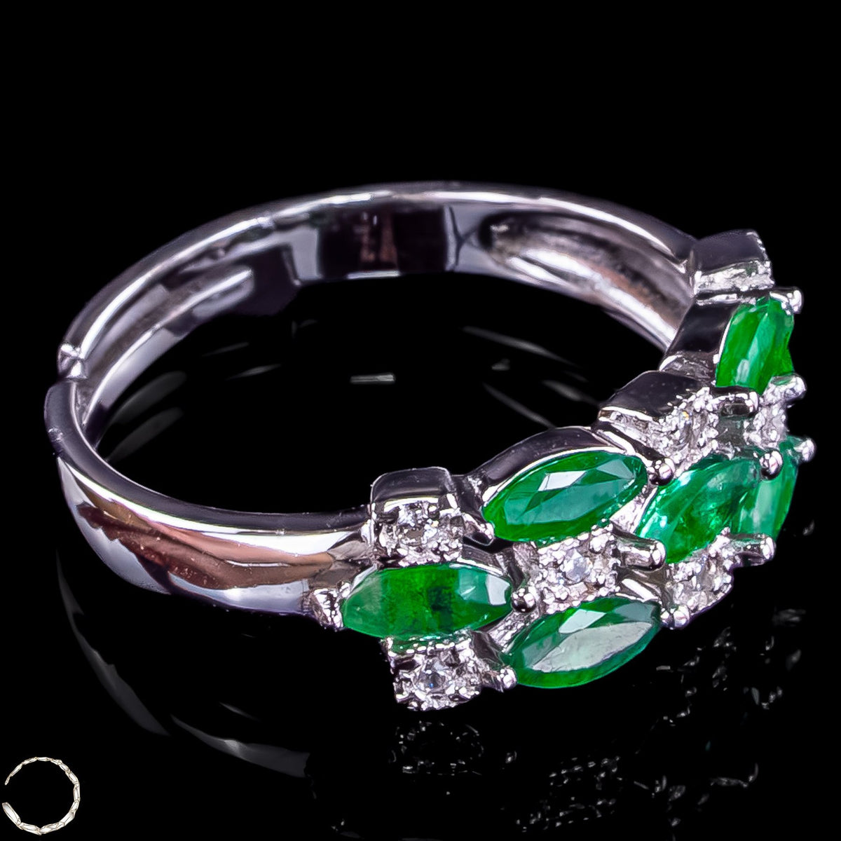 Eleganter Smaragd Ring aus 925er Silber - 2,69g 13,45ct