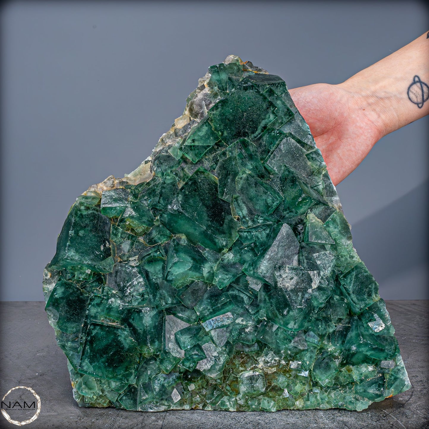 Natürliche Grüner Fluorit Kristalle auf Matrix - 8703,47g