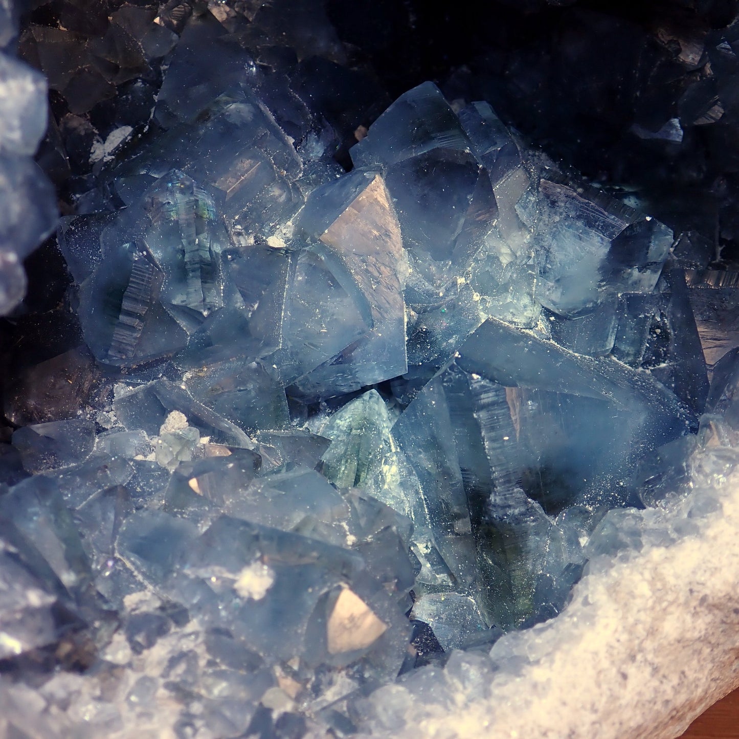 Große Celestit Druse - 24985g - 300x270x231 mm