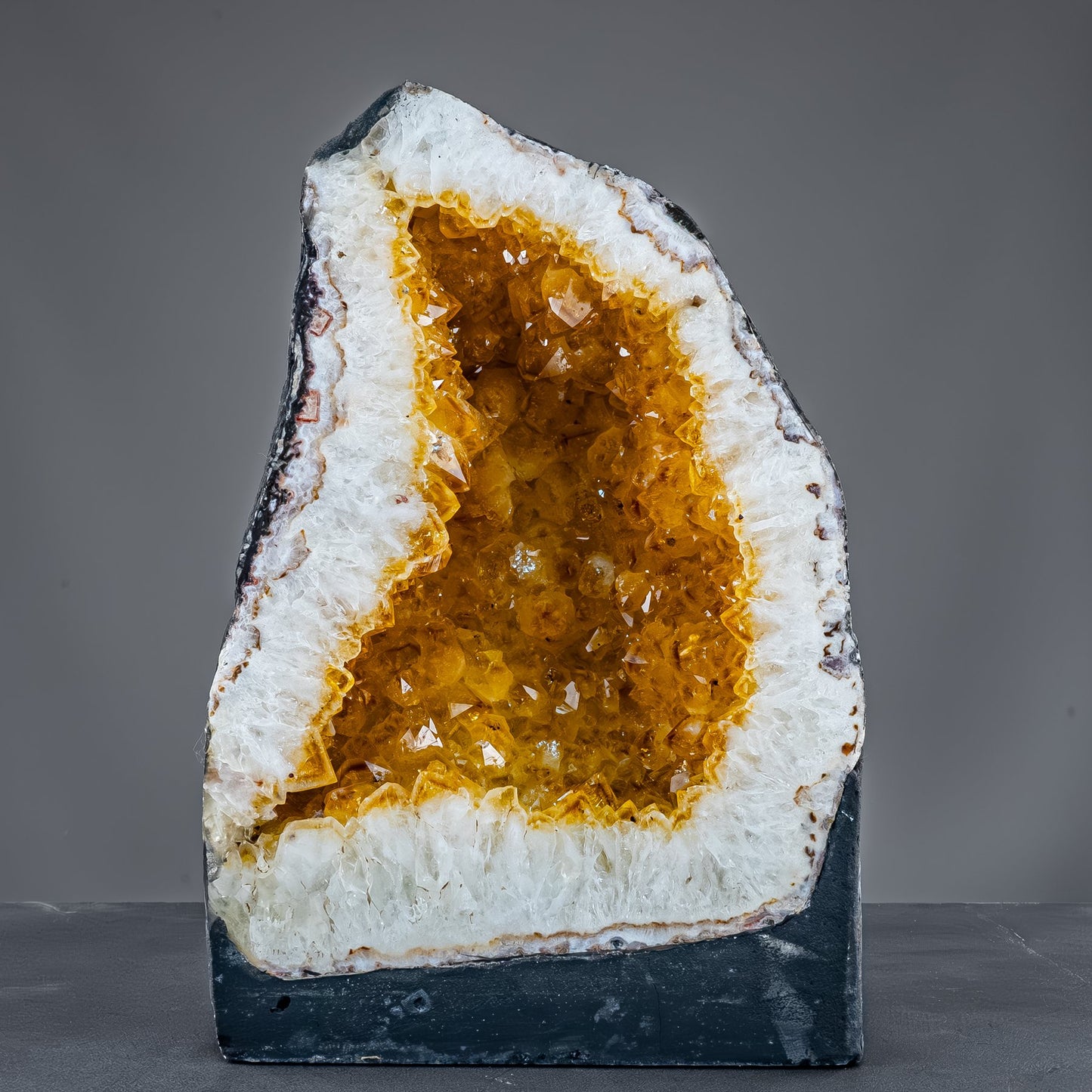 Große Citrin-Quarz Druse, Brasilien - 26223,37g
