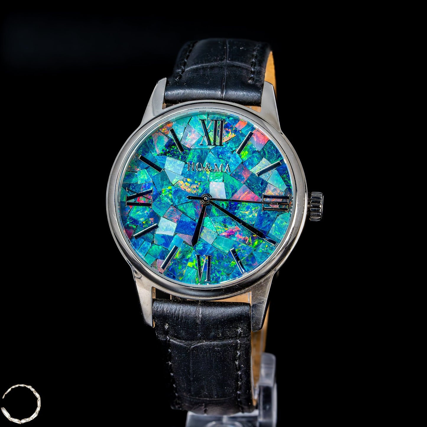 Opal Uhr mit Schweizer Uhrwerk – Ein Meisterwerk aus Zeit und Natur 214,6ct