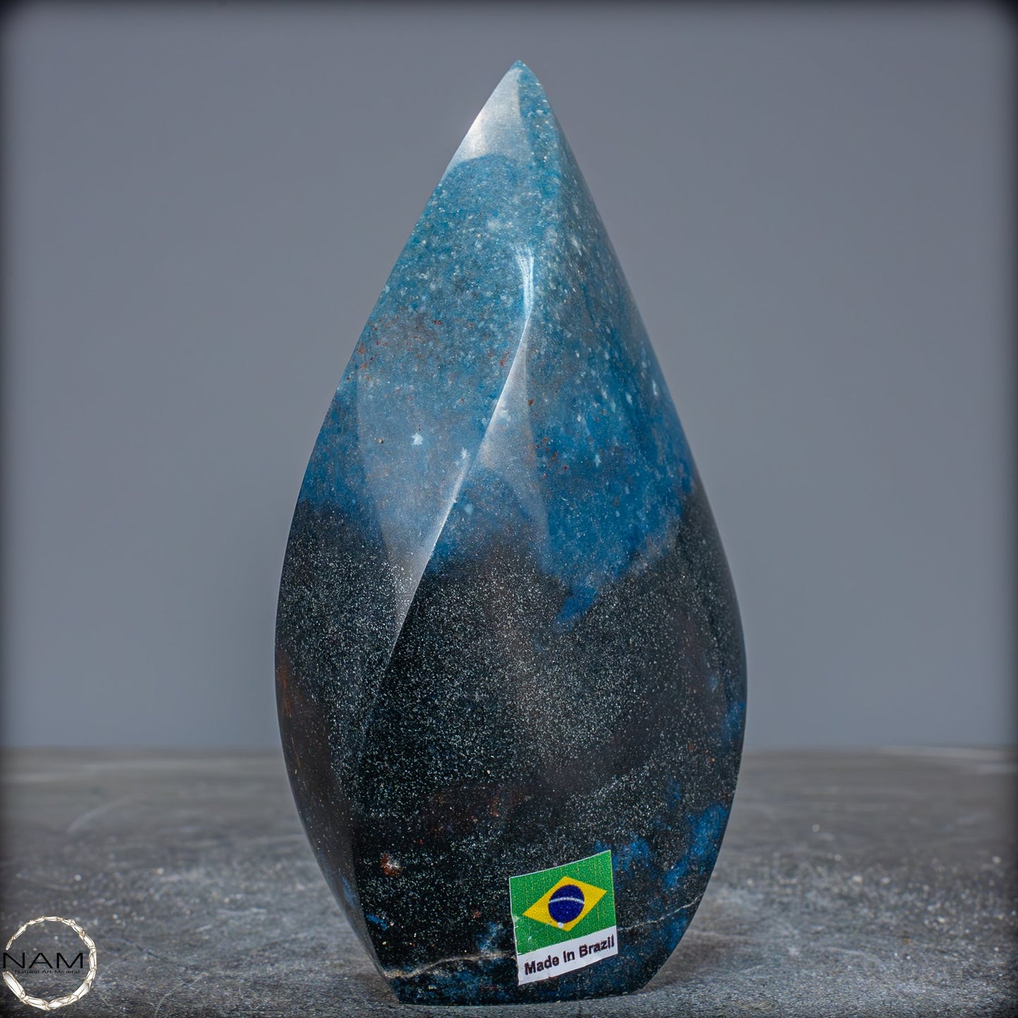 Natürliche Trolleit-Kristall Flamme aus Brasilien - 567,76g