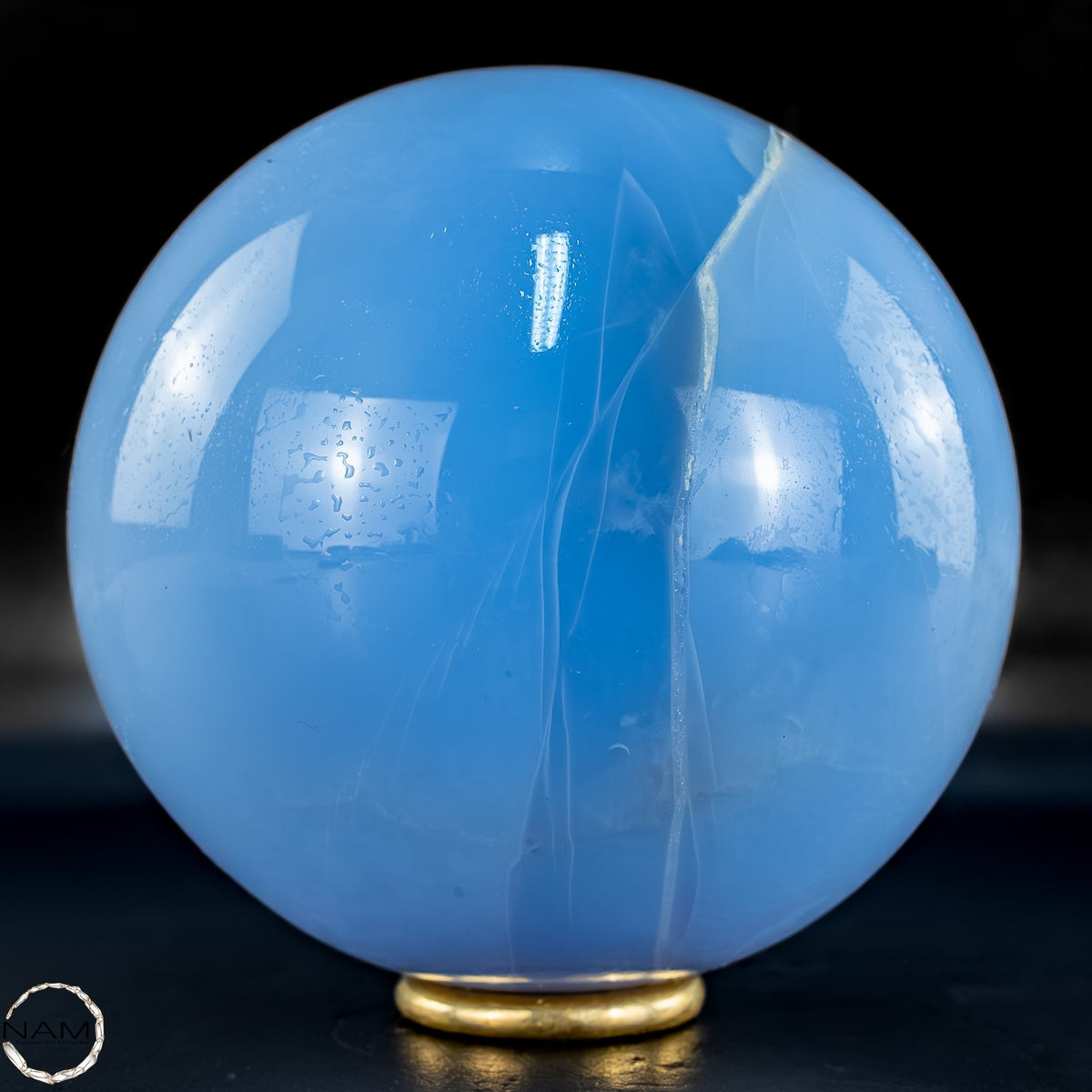 Seltener Blauer Chalcedon als Kugel - 667,86g