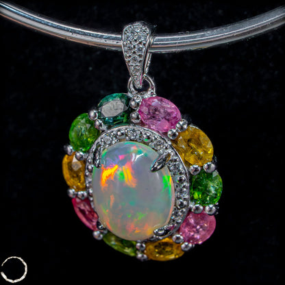 Welo Opal & Turmalin Anhänger – Farbenpracht in vollendeter Harmonie 3,47g 17,35ct