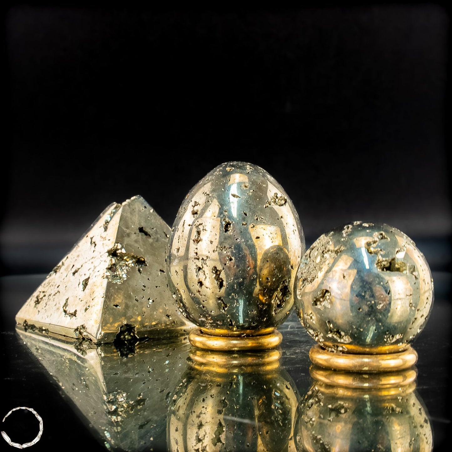 Exklusives natürliches Pyrit Set aus Pyramide, Kugel und Ei- 539,32g