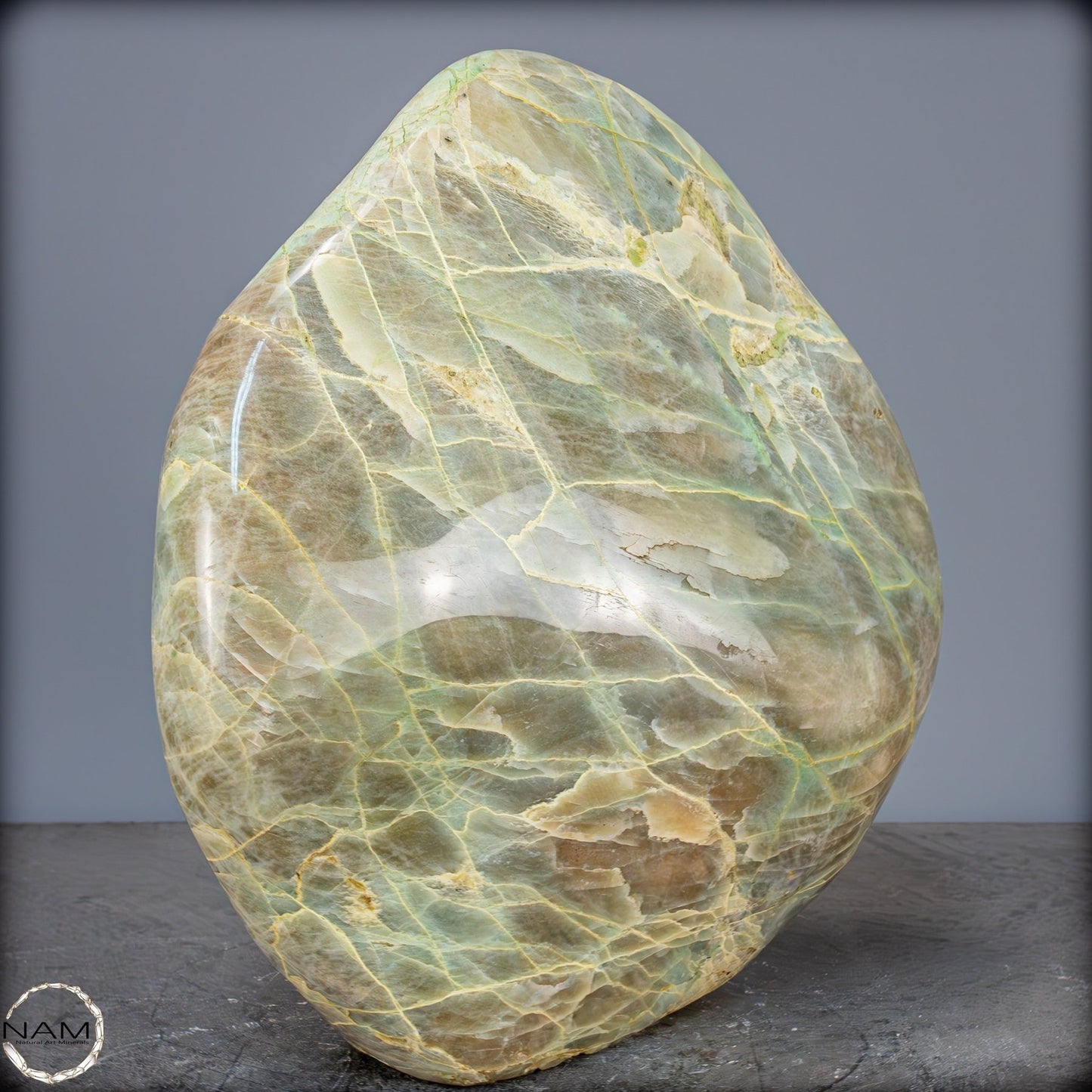 Natürliche Garnierit-Grüner Mondstein Kristall-Freiform - 11528,13g