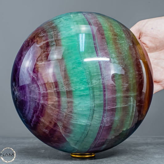 Regenbogen Fluorit – Elegante Naturkugel 5829,66g