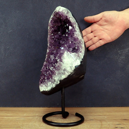 Großer Amethyst auf Ständer - 5072,57g - 340×160×140mm