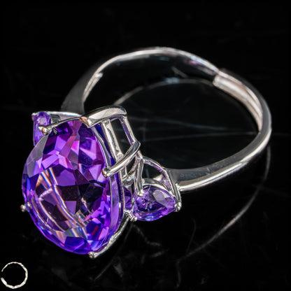 Einzigartiger Amethyst-Ring aus 925er Silber - 5,41g