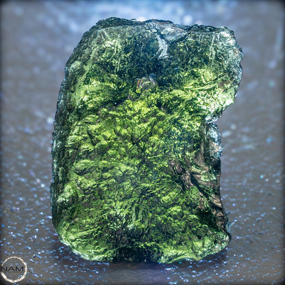Großer Natürlicher Moldavit Kristall -11,11g 55,55ct