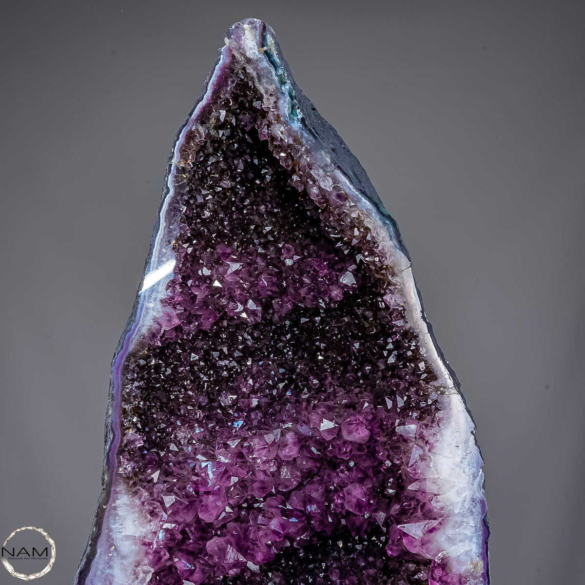 Amethyst-Druse–Naturkunst voller Kristallenergie- 41568,29g