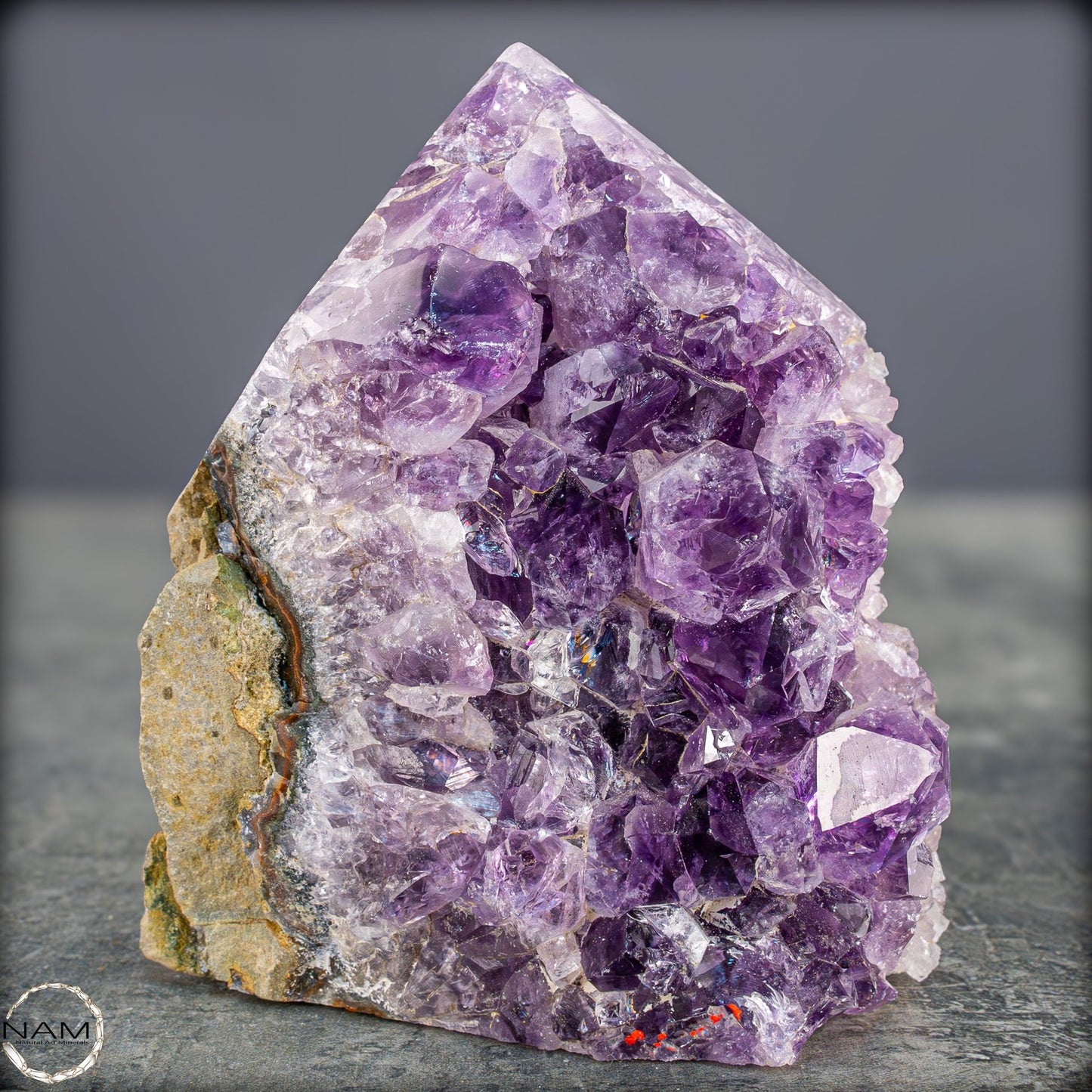 Natürliche Amethyst-Kristall Druse/Spitze - 718,19g