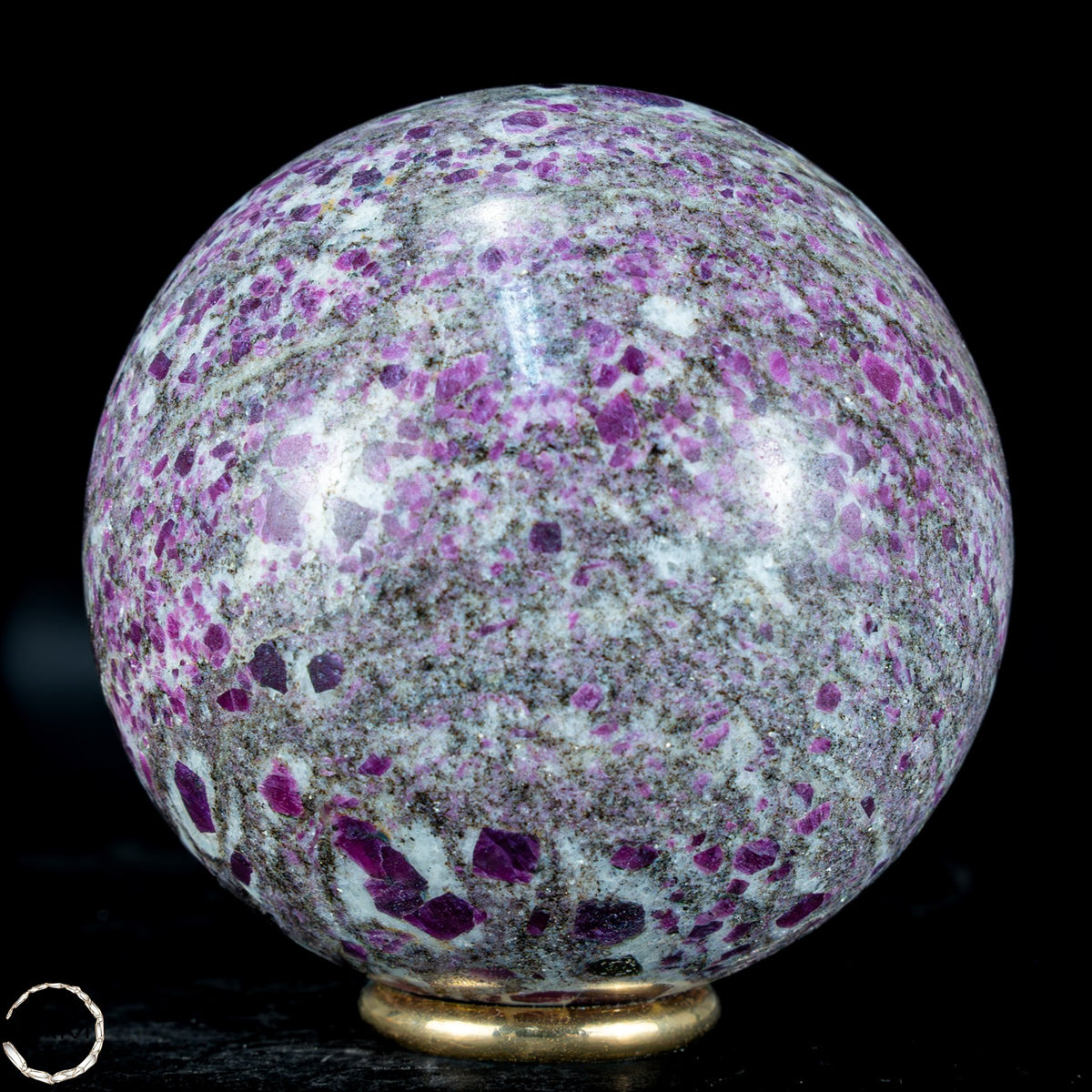 Natürliches Rubin-Kristall Kugelaus Myanmar -545,99g