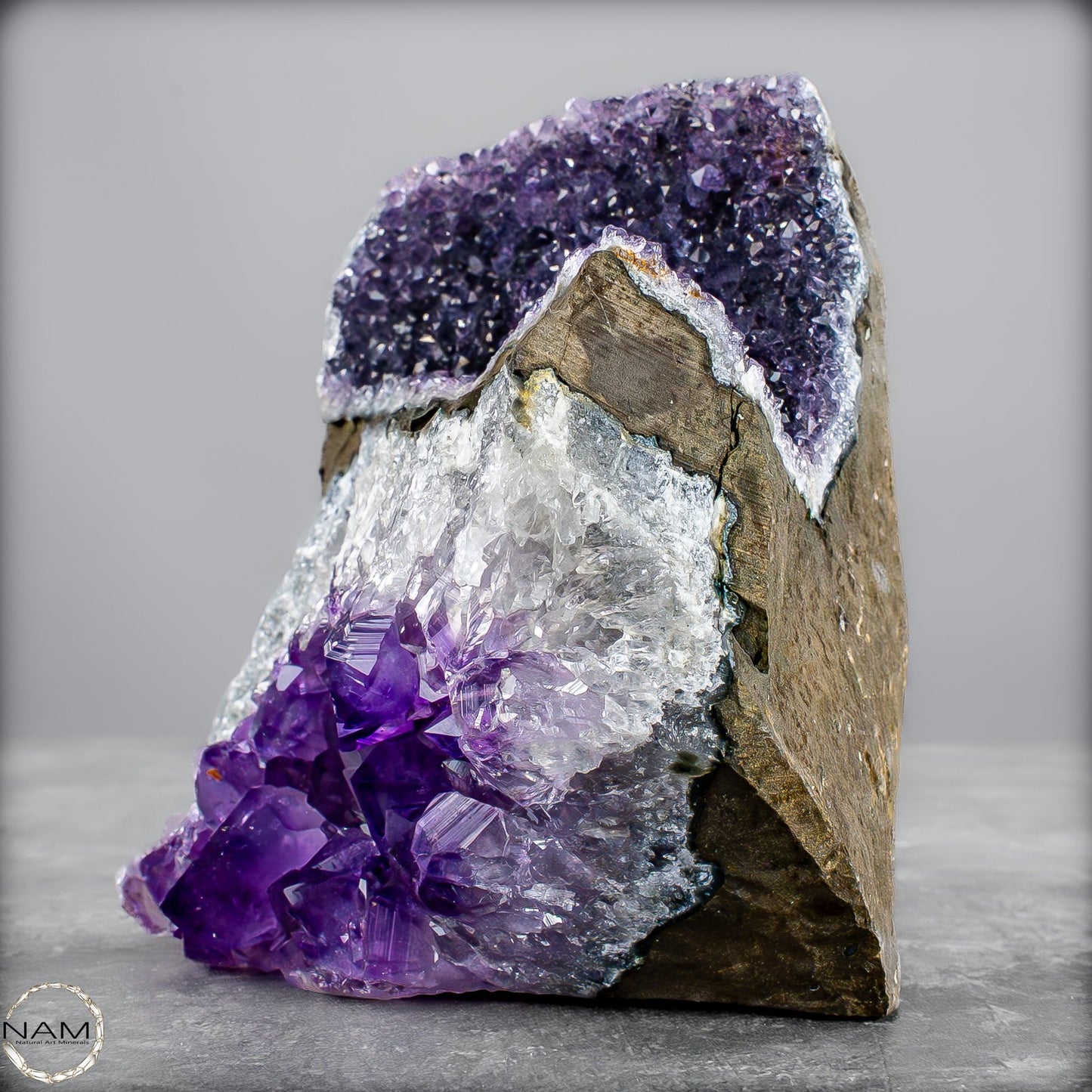 Amethyst-Druse Kathedrale – Naturwunder aus Uruguay – 666,77g